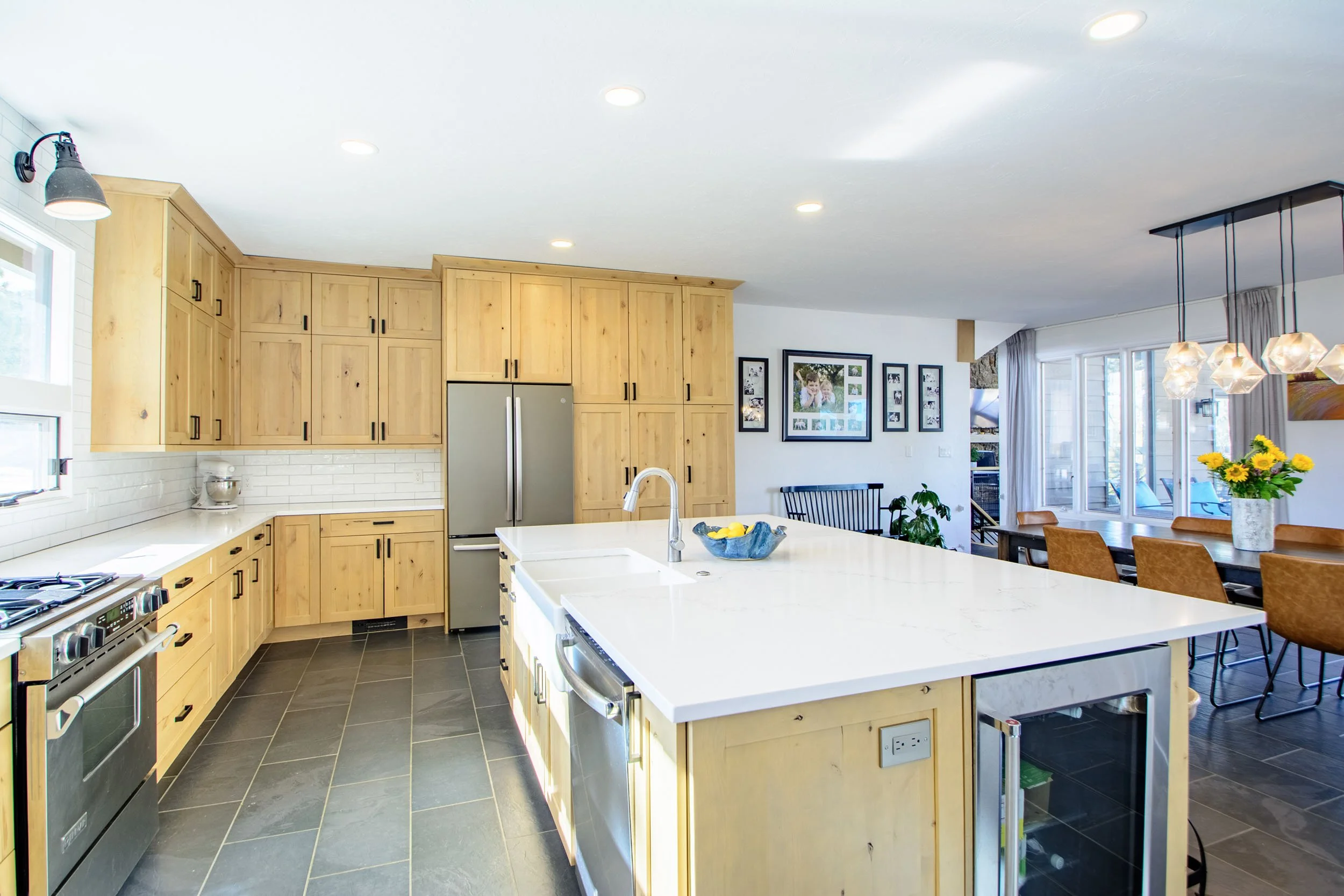 evergreen-kitchen-primary-bath-remodel-07.jpg