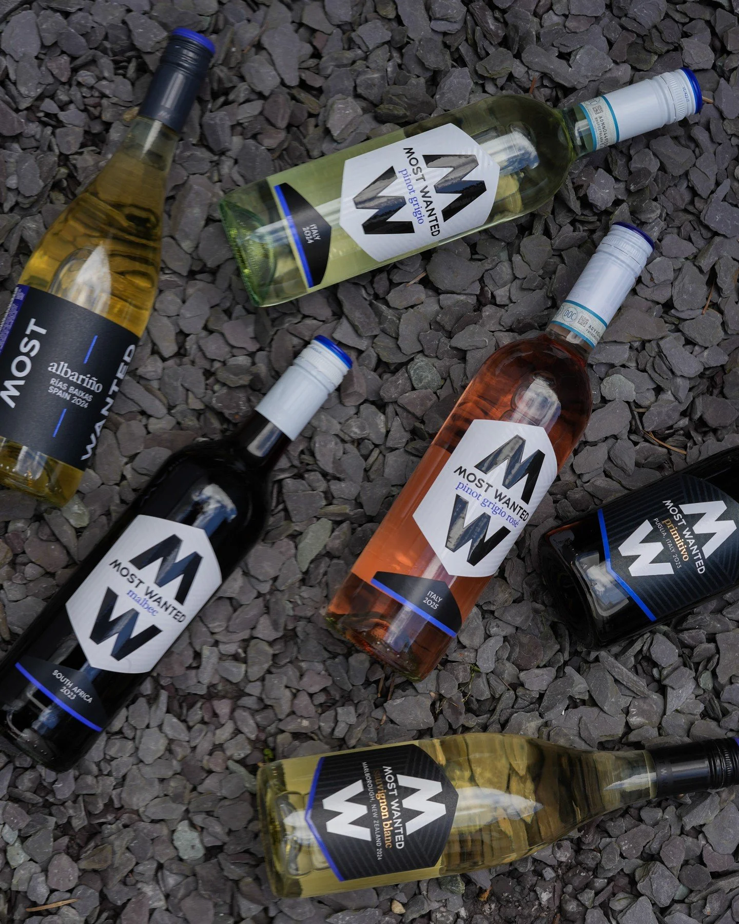 Whatever &ldquo;it&rdquo; looks like&hellip;
We&rsquo;ve got the bottle for it 🍷

Big nights. Slow dinners. Last-minute plans. No plans.
Albari&ntilde;o, Malbec, Ros&eacute;, Sauvignon, Primitivo&hellip;
You bring the moment. We&rsquo;ll bring the w