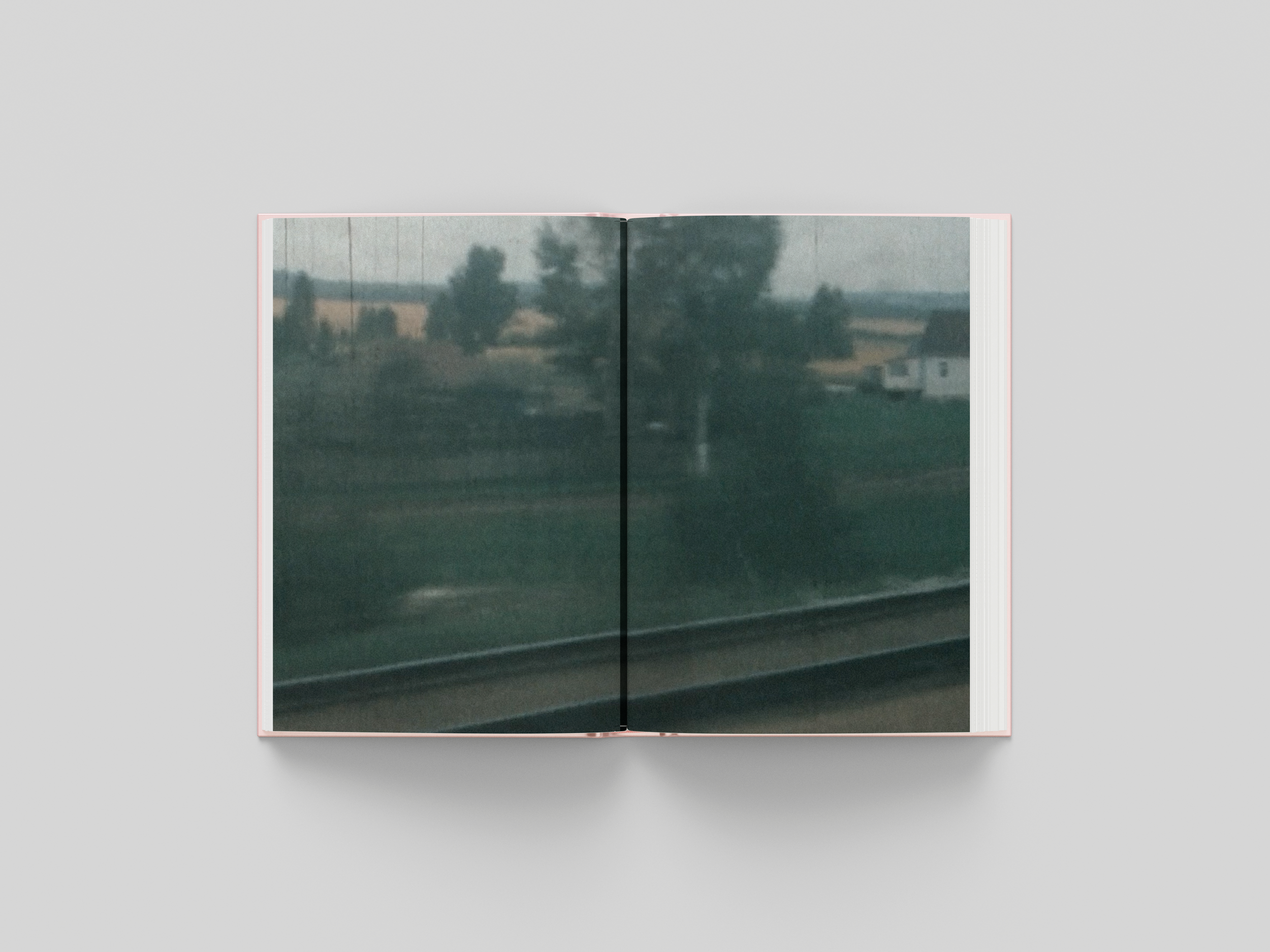 4e_Free_Book_Mockup_4.png