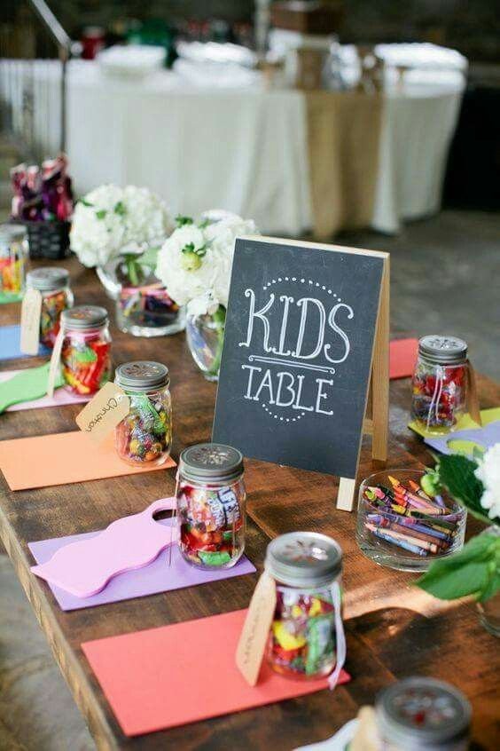 Kids table -activities to keep the littles busy_.jpg