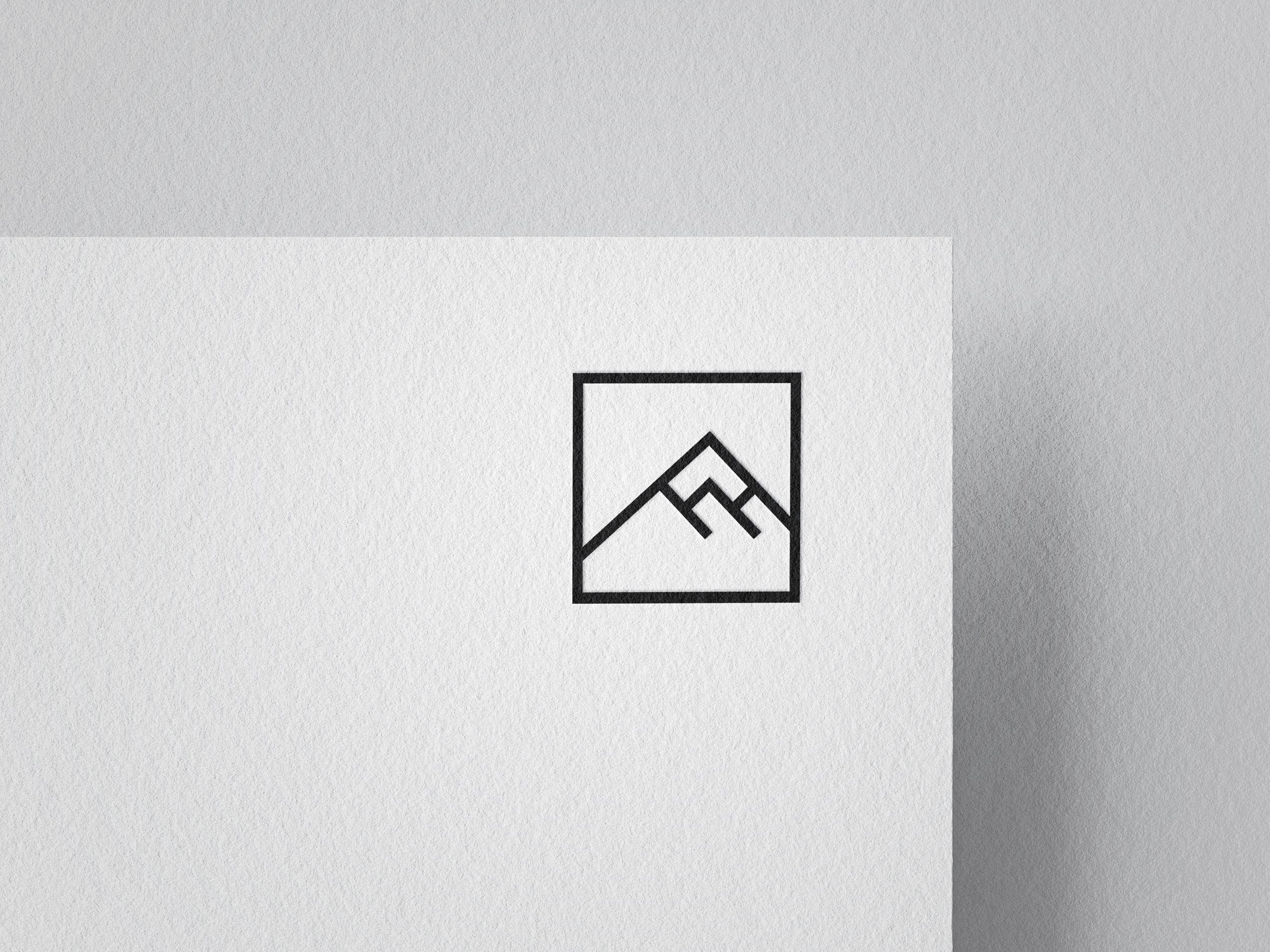Free_Logo_Mockup_3 kopia.jpg