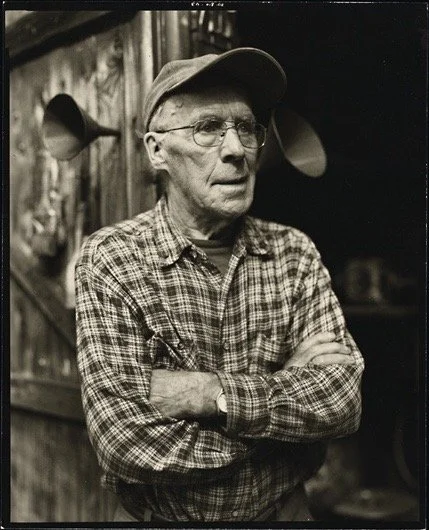 00-810-43 Mr Deschaines.jpg