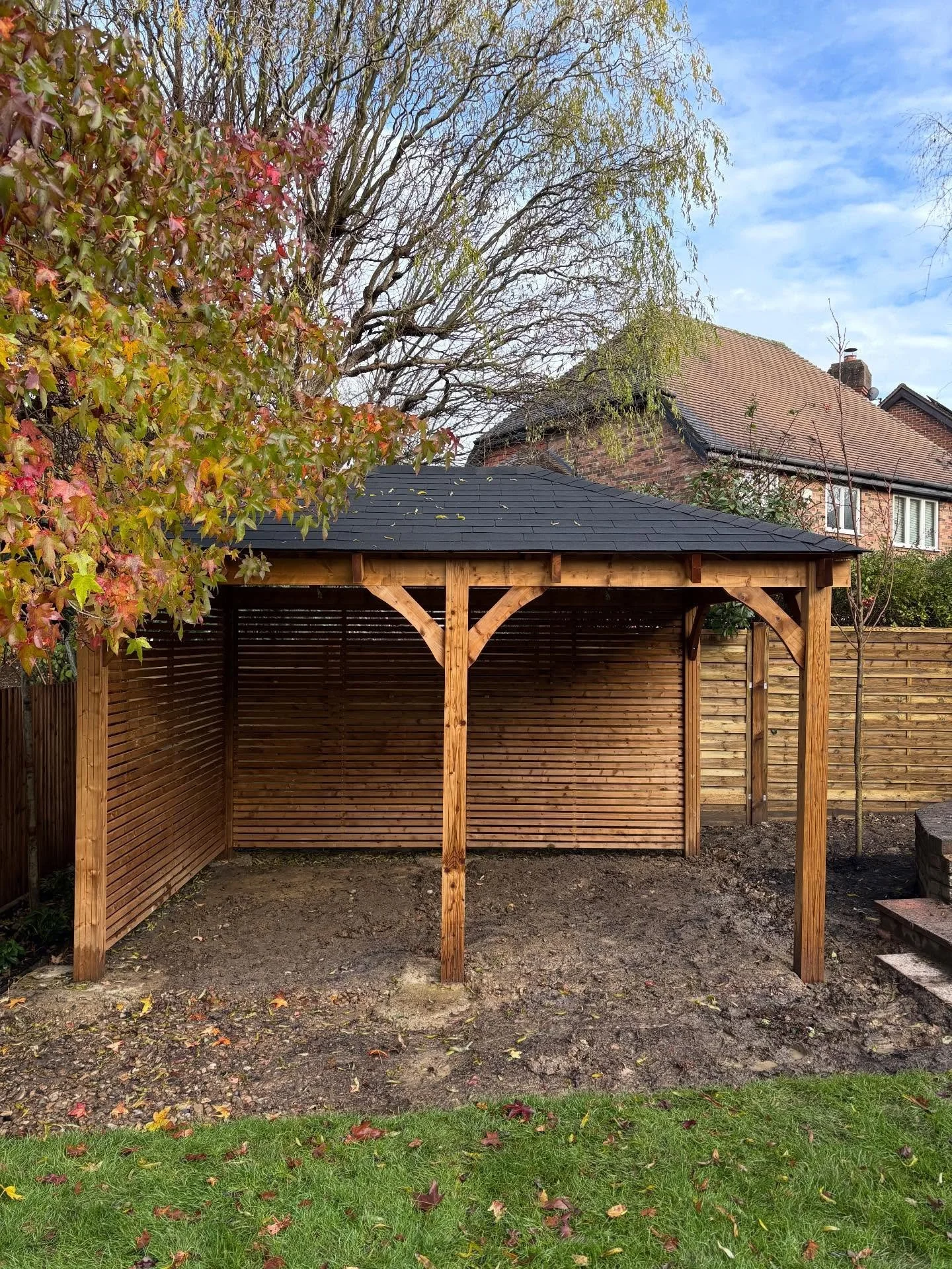 @cbgardendesigns Our Stunning Gazebo is finally finished, the tiled shingle roof finish, offsets the curved timbers beautifully #gazebo #timber #structure #edenbridge #sevenaoks #gardendesign #outdoorliving