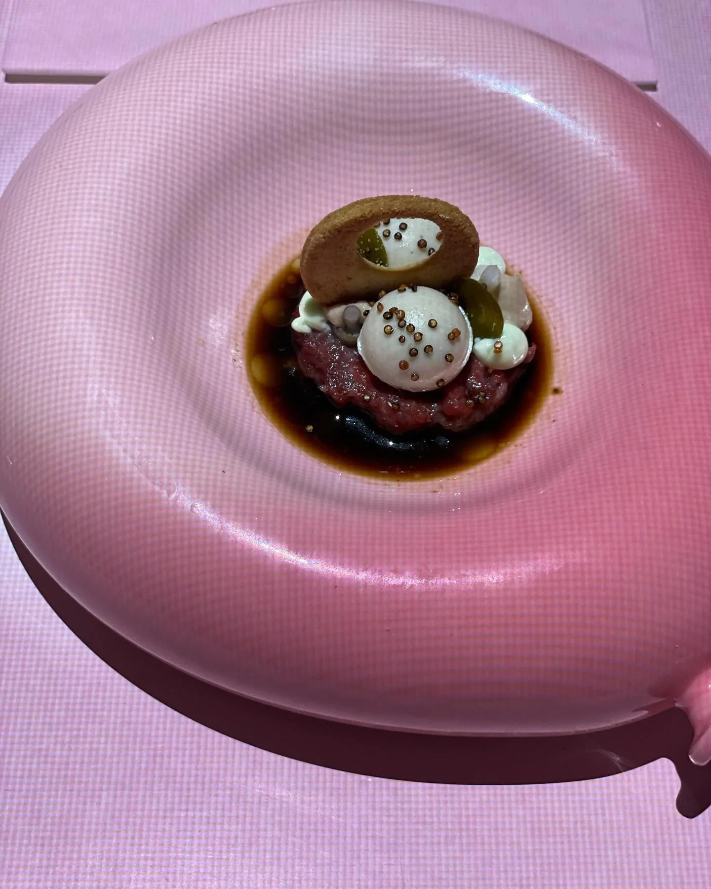 Onlangs wat inspiratie op mogen doen bij @dinnerinmotion nu weer helemaal klaar om het zomerseizoen in te gaan! Wil je ook genieten van een culinaire topervaring? Stuur me een berichtje en dan ga ik het waar maken!

#privatechef #cooking #chefslife #