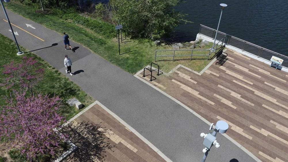 SRTE_plaza+from+above_GR.jpg
