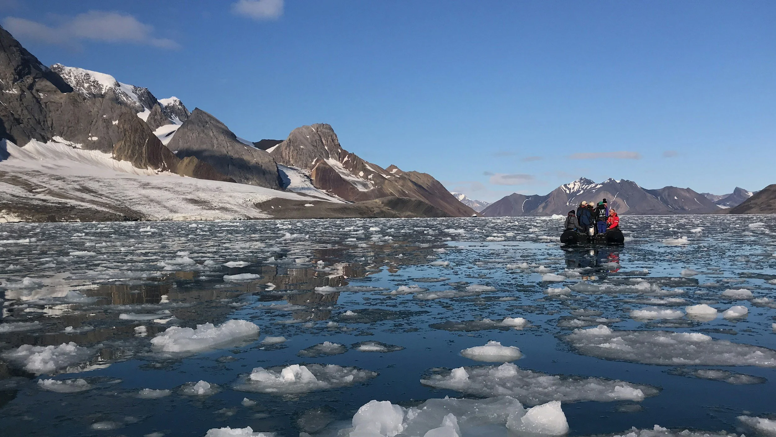 Var det rett å stramme inn på Svalbard?