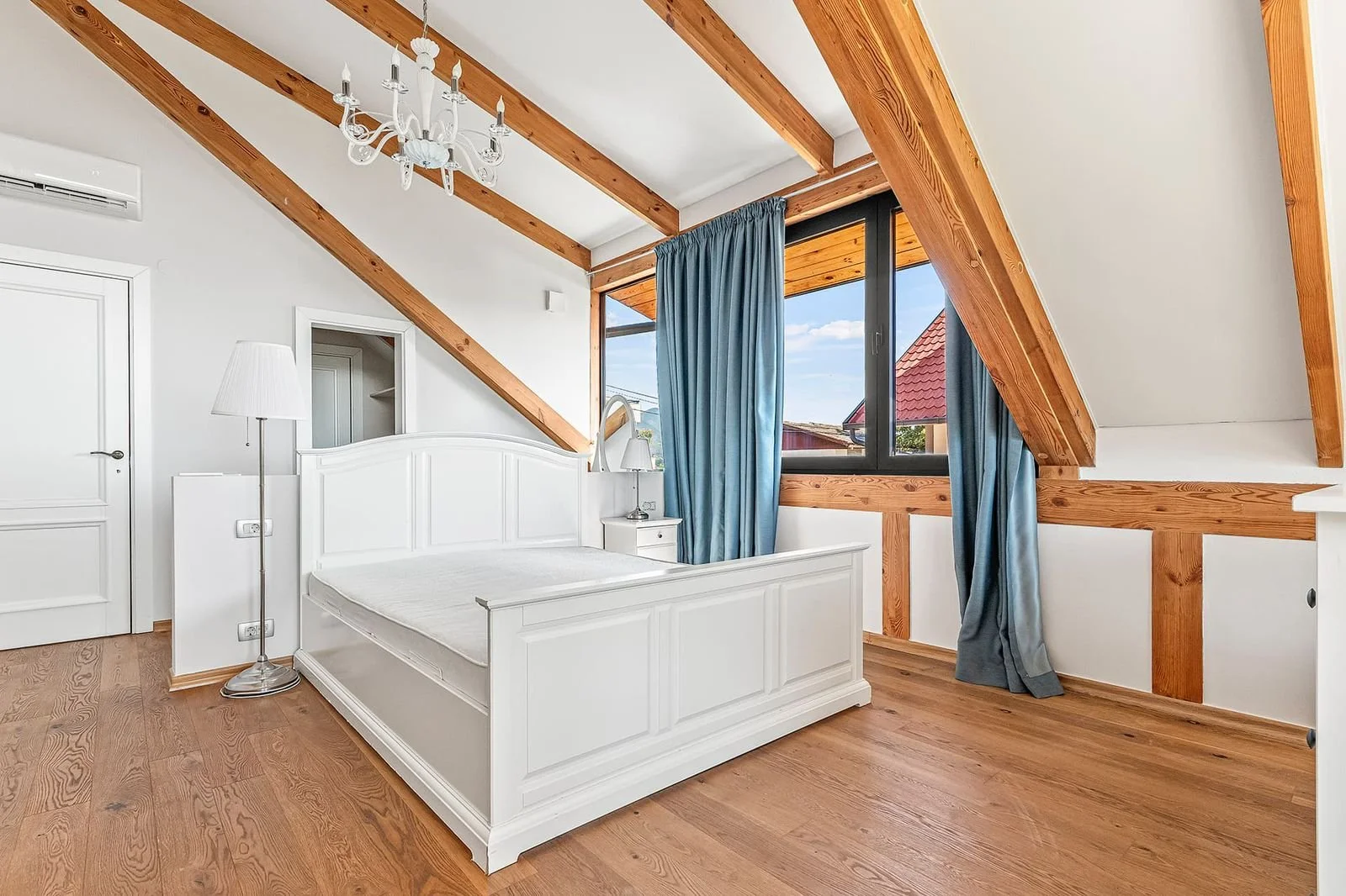 WhatsApp Image 2024-10-30 at 11.14.55.jpeg