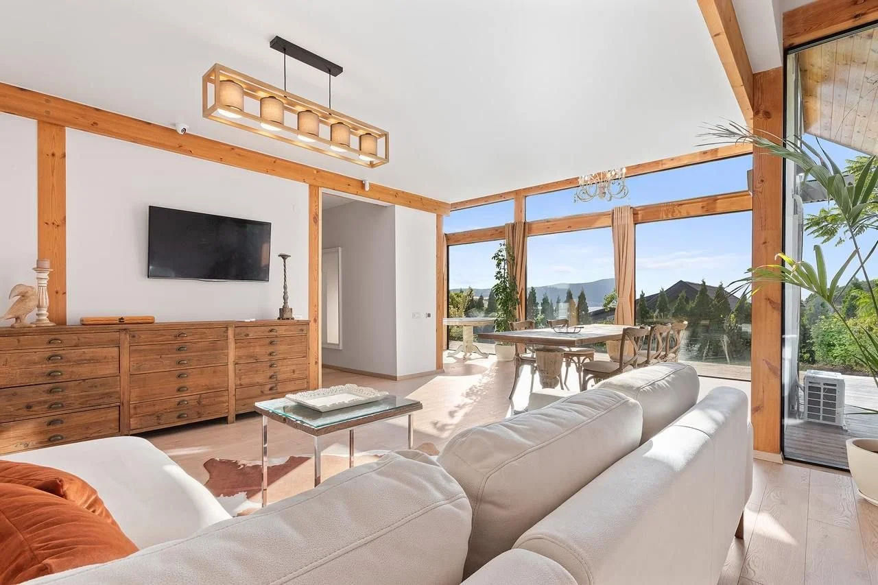 WhatsApp Image 2024-10-30 at 11.14.43.jpeg