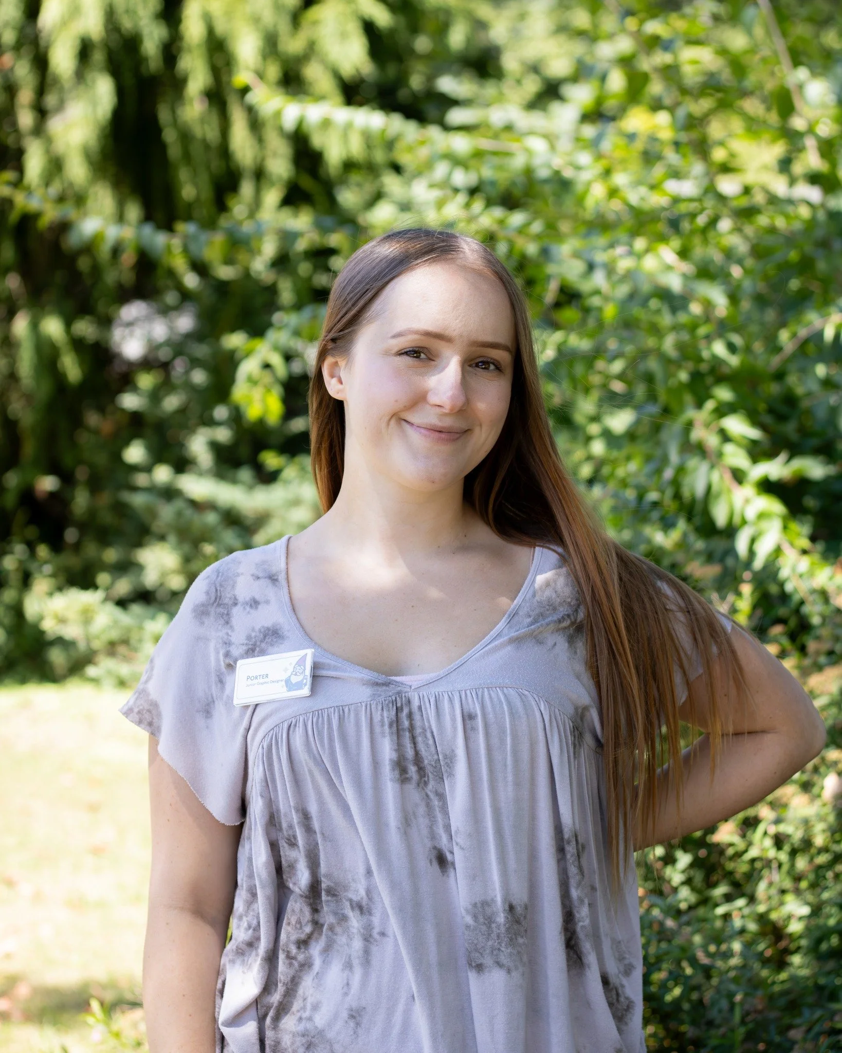 ✨Partner Highlight✨ Meet our Junior Graphic Designer, Porter, who has been part of Rock City Enterprises for just over a year! From researching and designing ads and billboards to collaborating with our creative team, she helps bring big ideas to lif