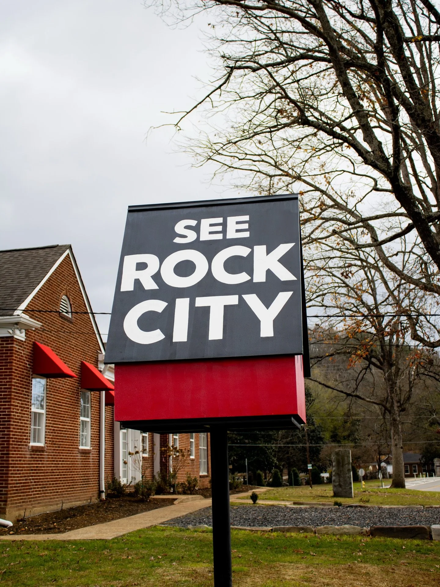 We added a &ldquo;little&rdquo; piece of Rock City to the front of our Rock City Enterprises building! 🐦✨
Not only does it make us a bit easier to find, but it&rsquo;s also a fun way to show off our history.

Did you know the Rock City birdhouse has