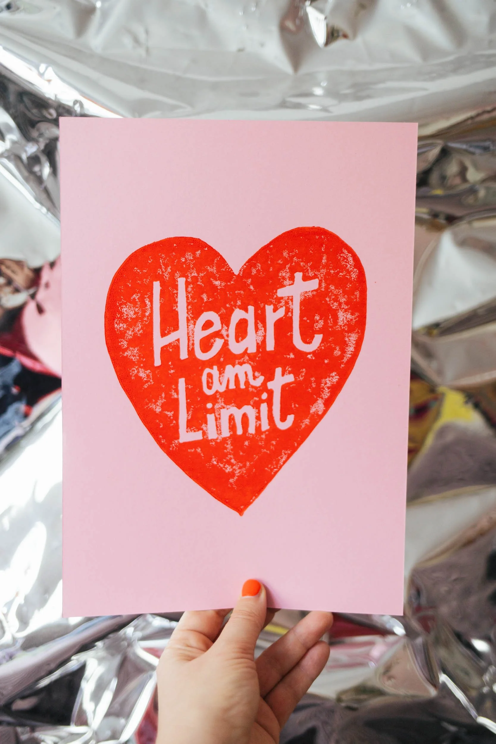  Heart am Limit Postcard - Copyright © Nina Hüpen-Bestendonk 