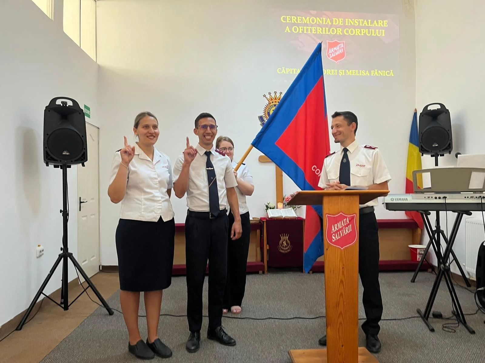 Instalare Oficială la Corpul Iași: Căpitanii Melisa și Andrei Fănică Încep un Nou Capitol în Slujire