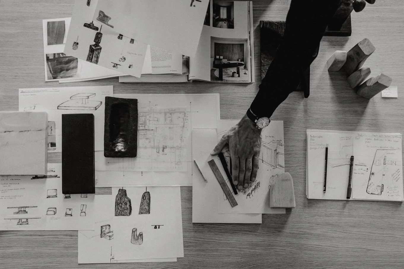 from sketch to miniature model...

picture by @baer_lukas 

#eichkorn