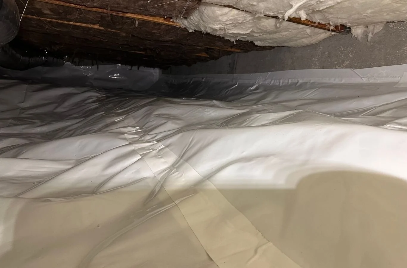 House Crawlers Home Performance & Insulation expert upgrading insulation systems in Spanaway, WA. Insulation Contractor Near Me