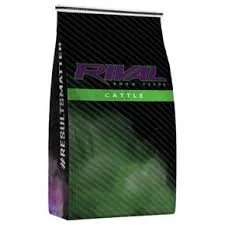 A high-energy, medicated show cattle feed formulated to drive muscle, mass, and bloom, with monensin for coccidiosis prevention and control.