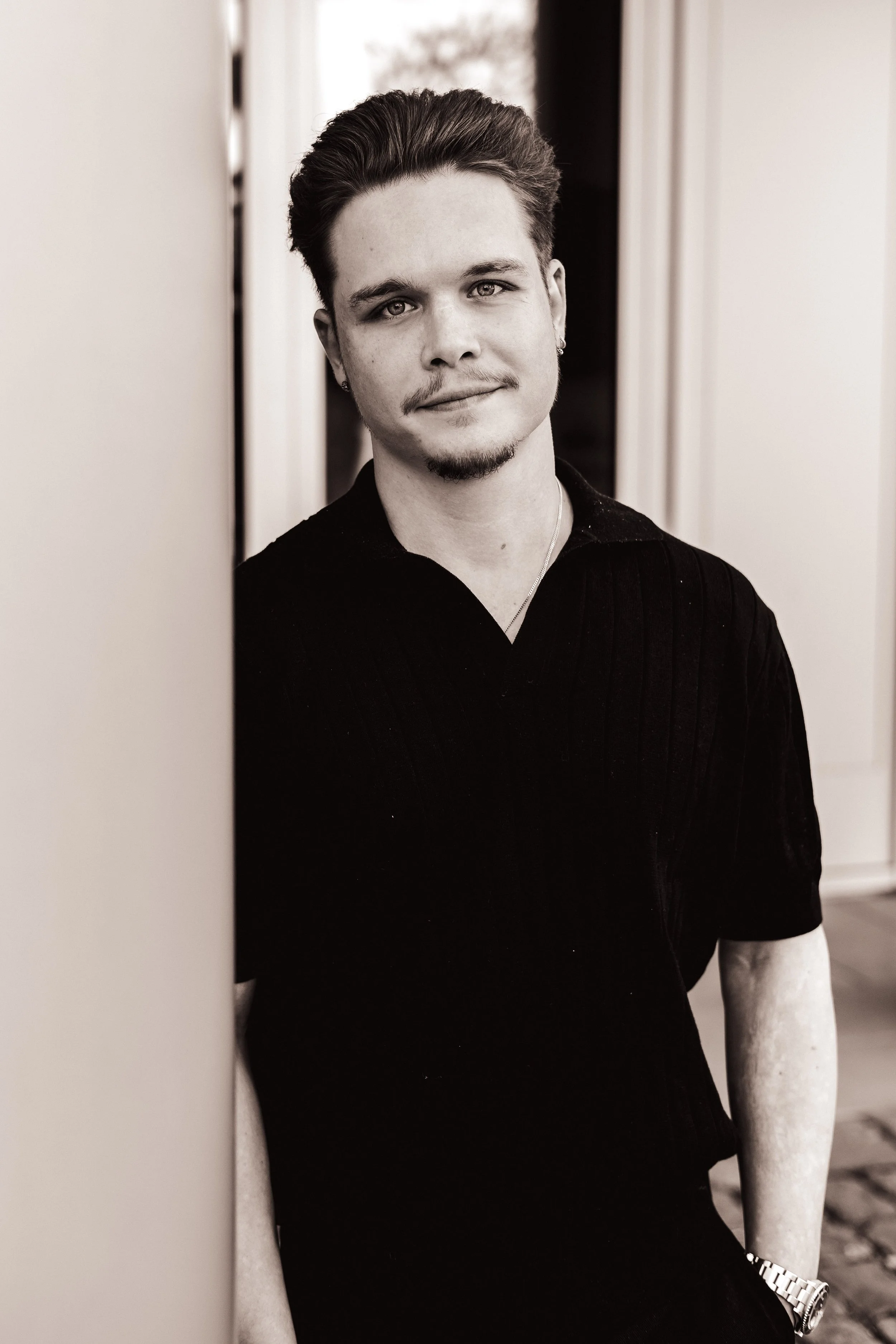 Nicky H. - Looks-3.jpg