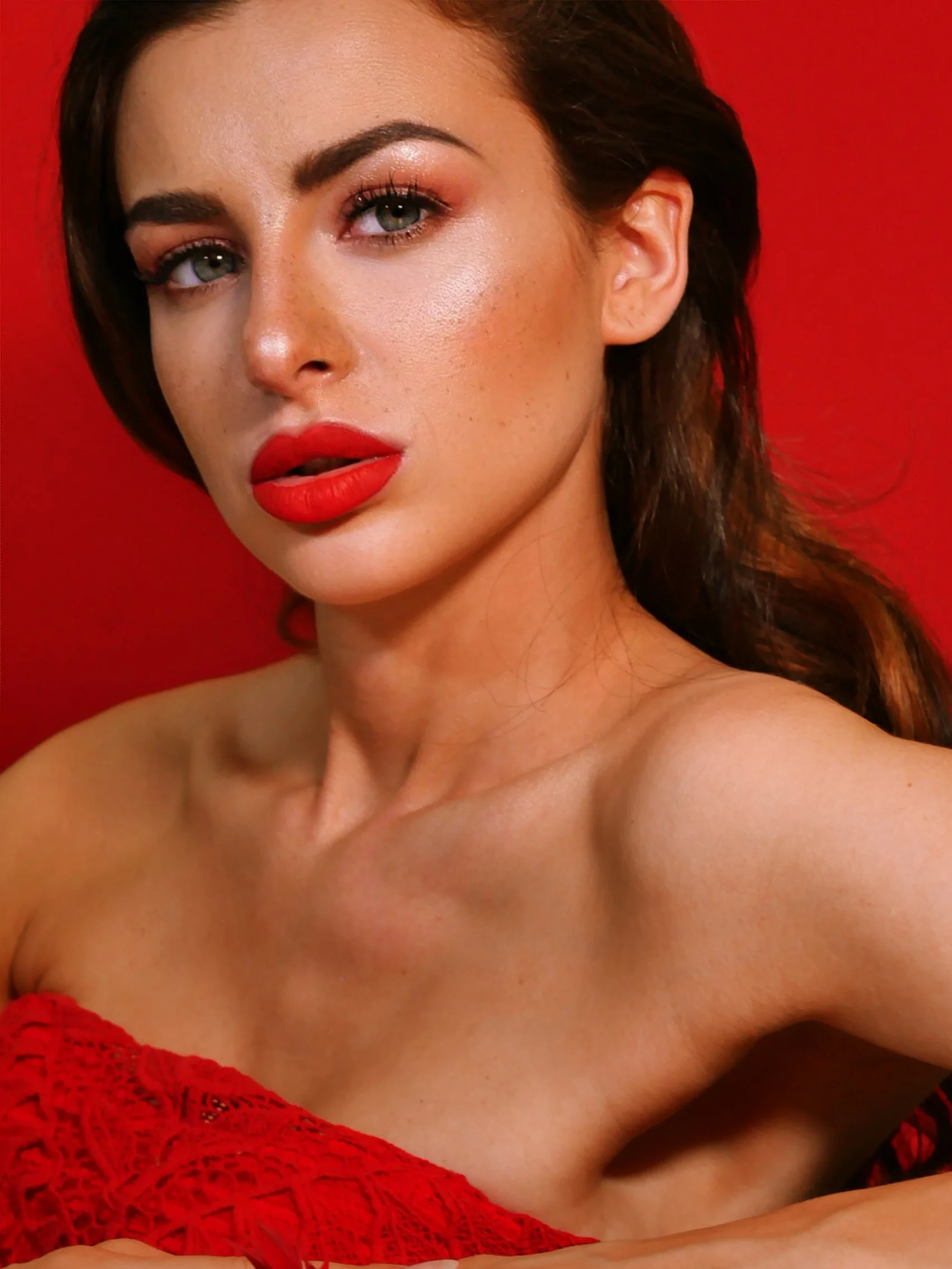 Vanelynn G. - Scene One Mgmt-33.jpg