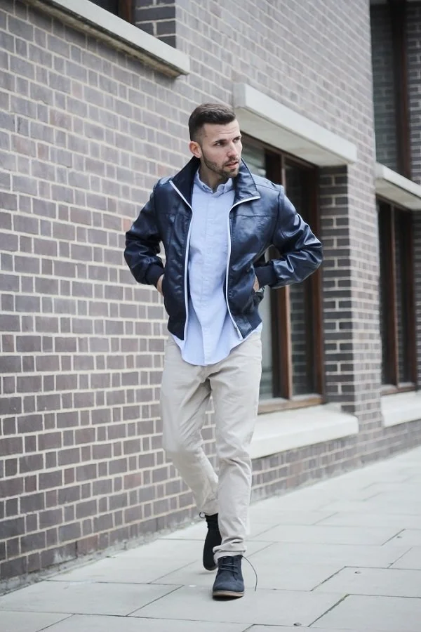 Benjamin Schnau in Street.jpg