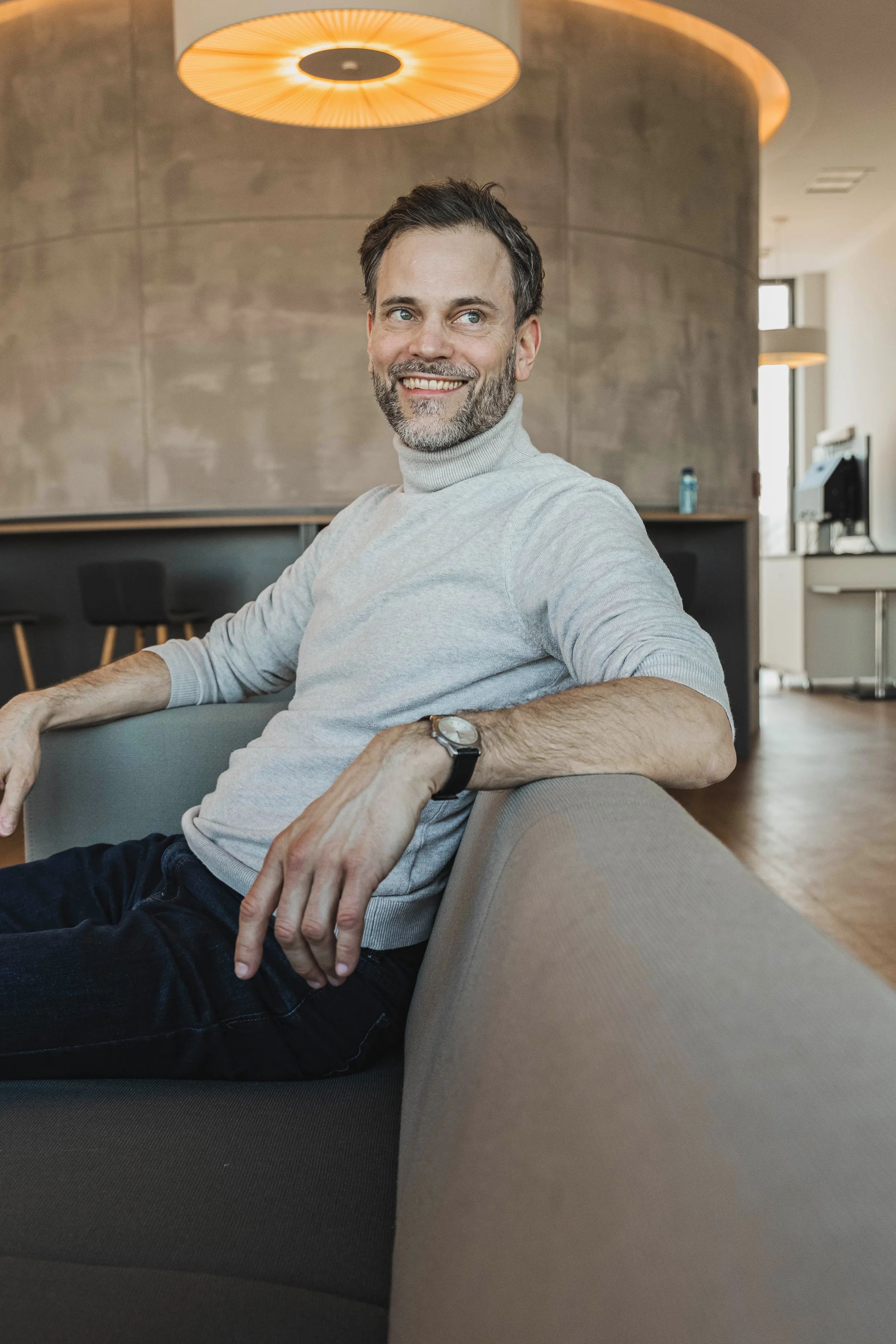 Niels B. edited web-10.jpg