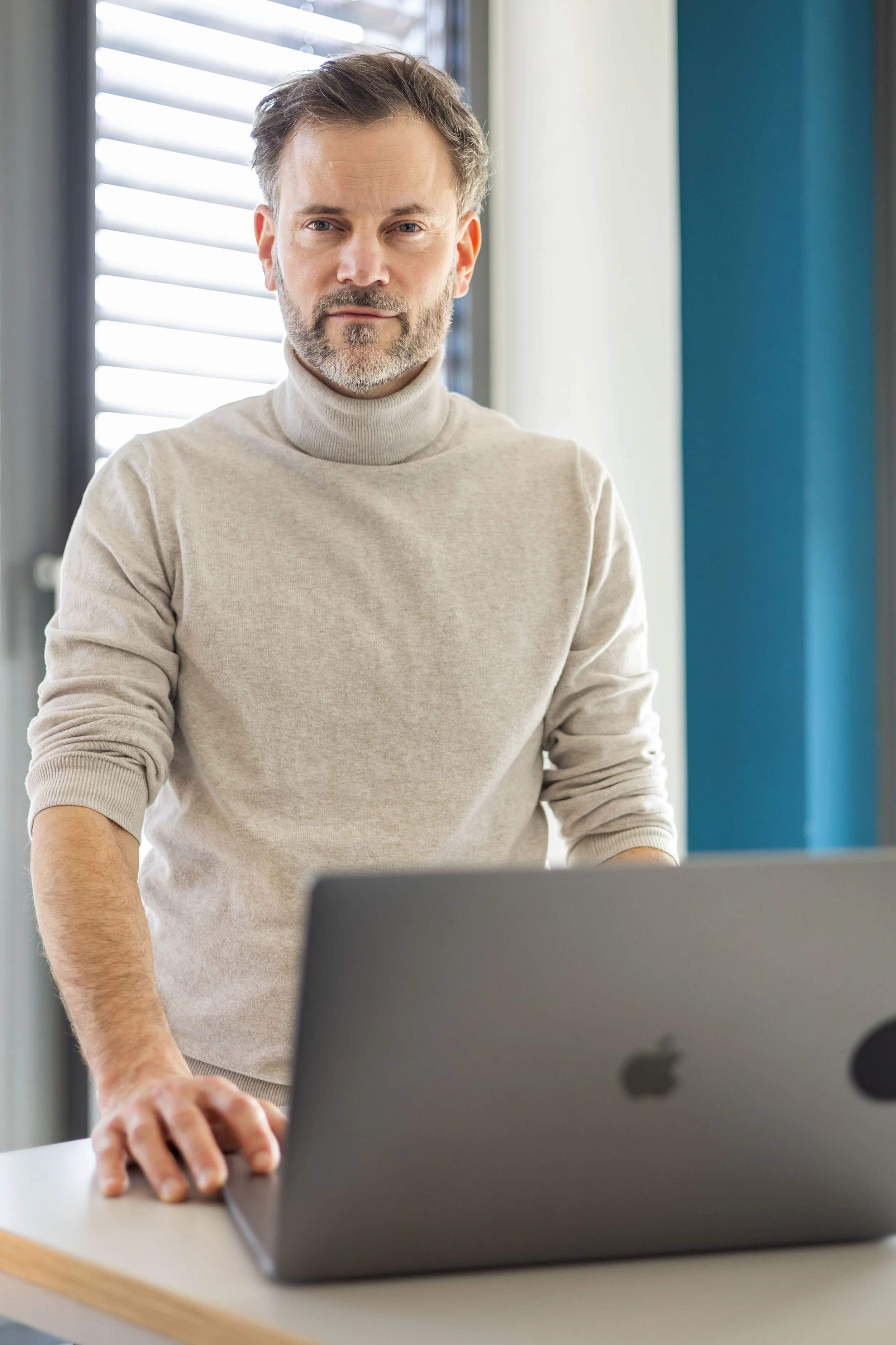 Niels B. edited web-23.jpg