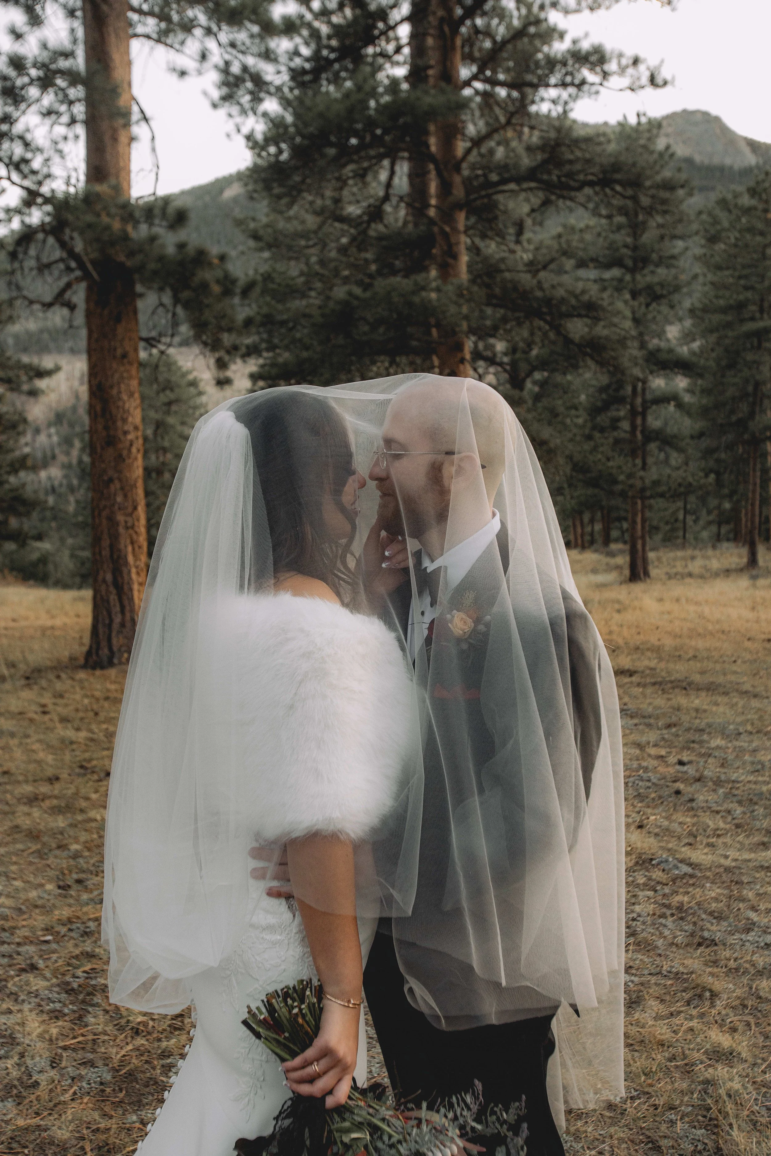 Amanda & Ryan Highlights-084.jpg