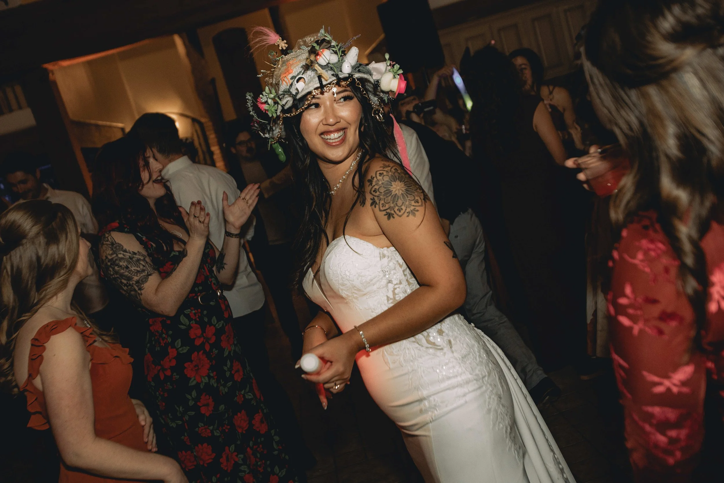 Amanda & Ryan Highlights-172.jpg