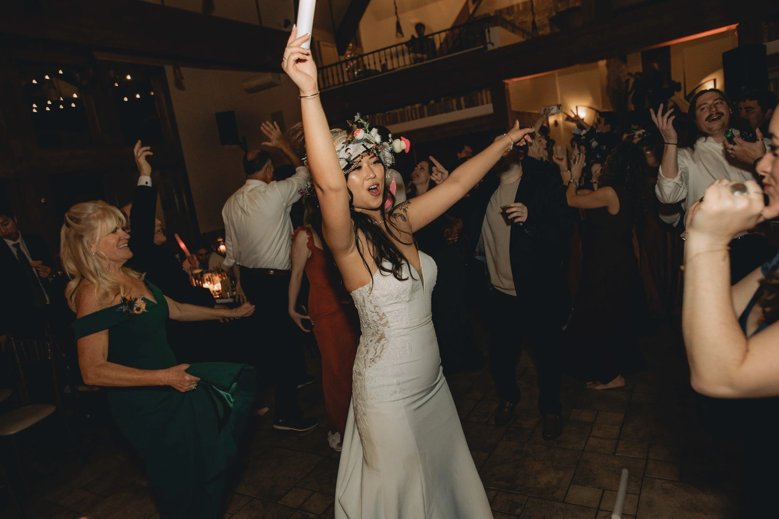 Amanda & Ryan Highlights-173.jpg