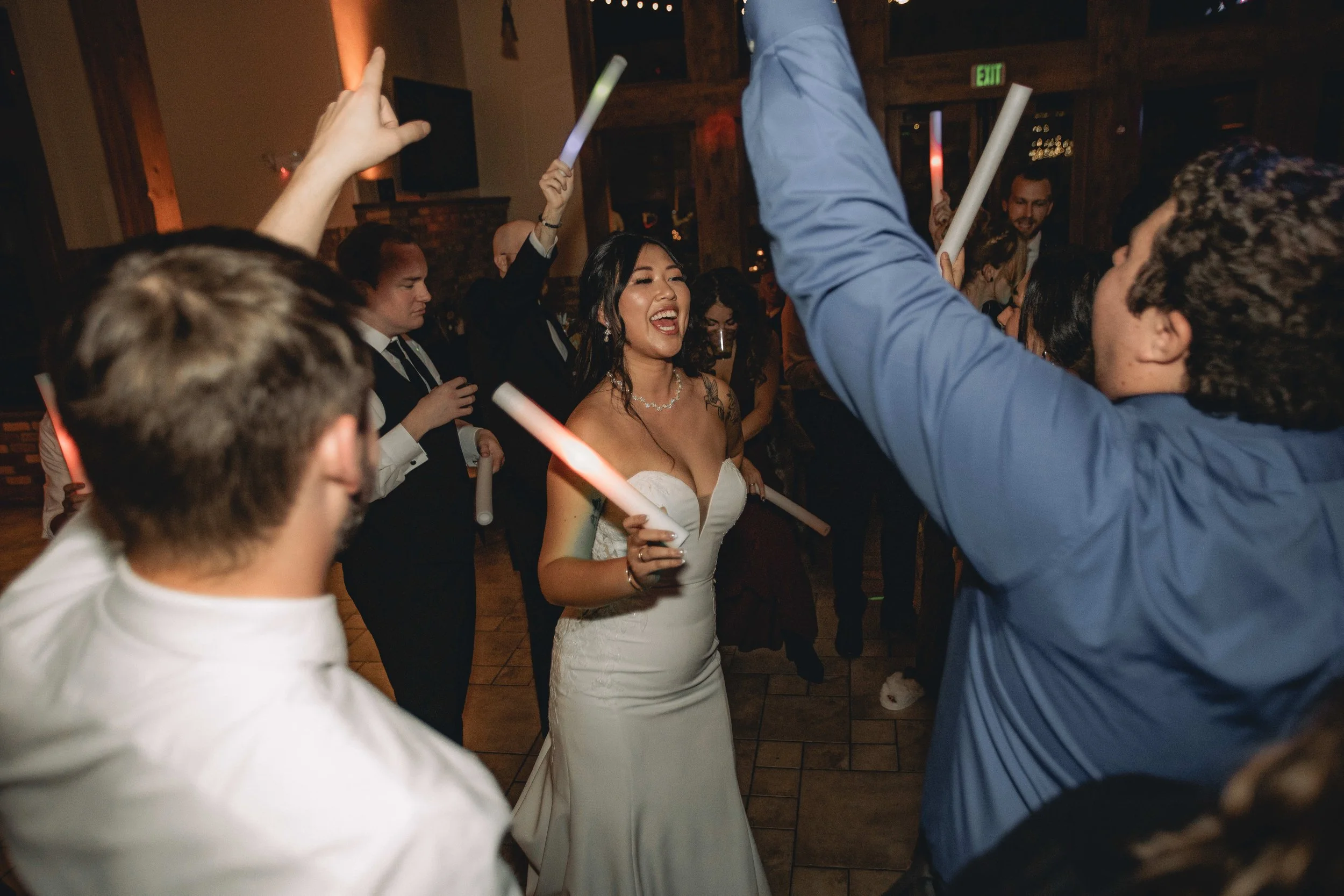 Amanda & Ryan Highlights-154.jpg