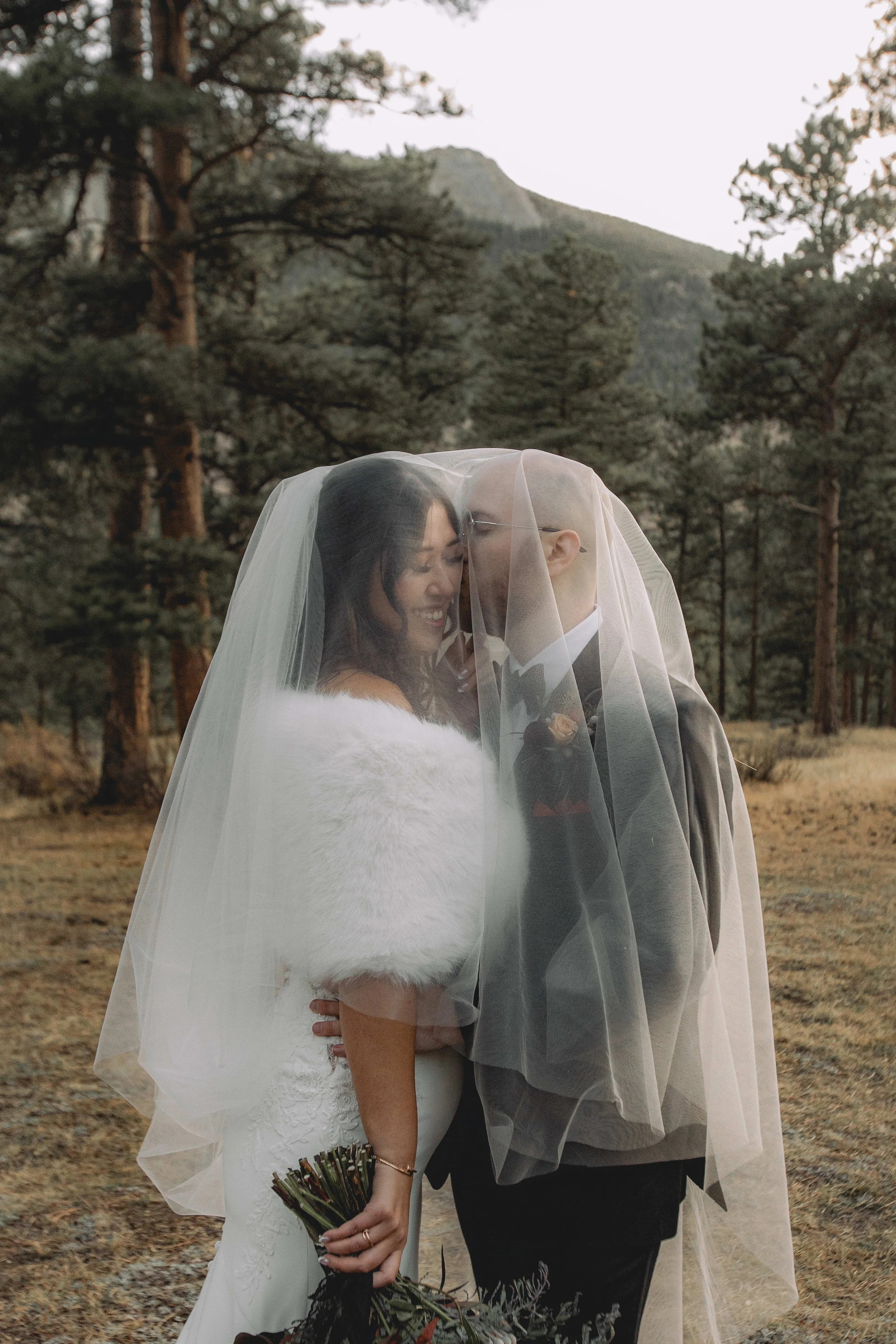 Amanda & Ryan Highlights-086.jpg