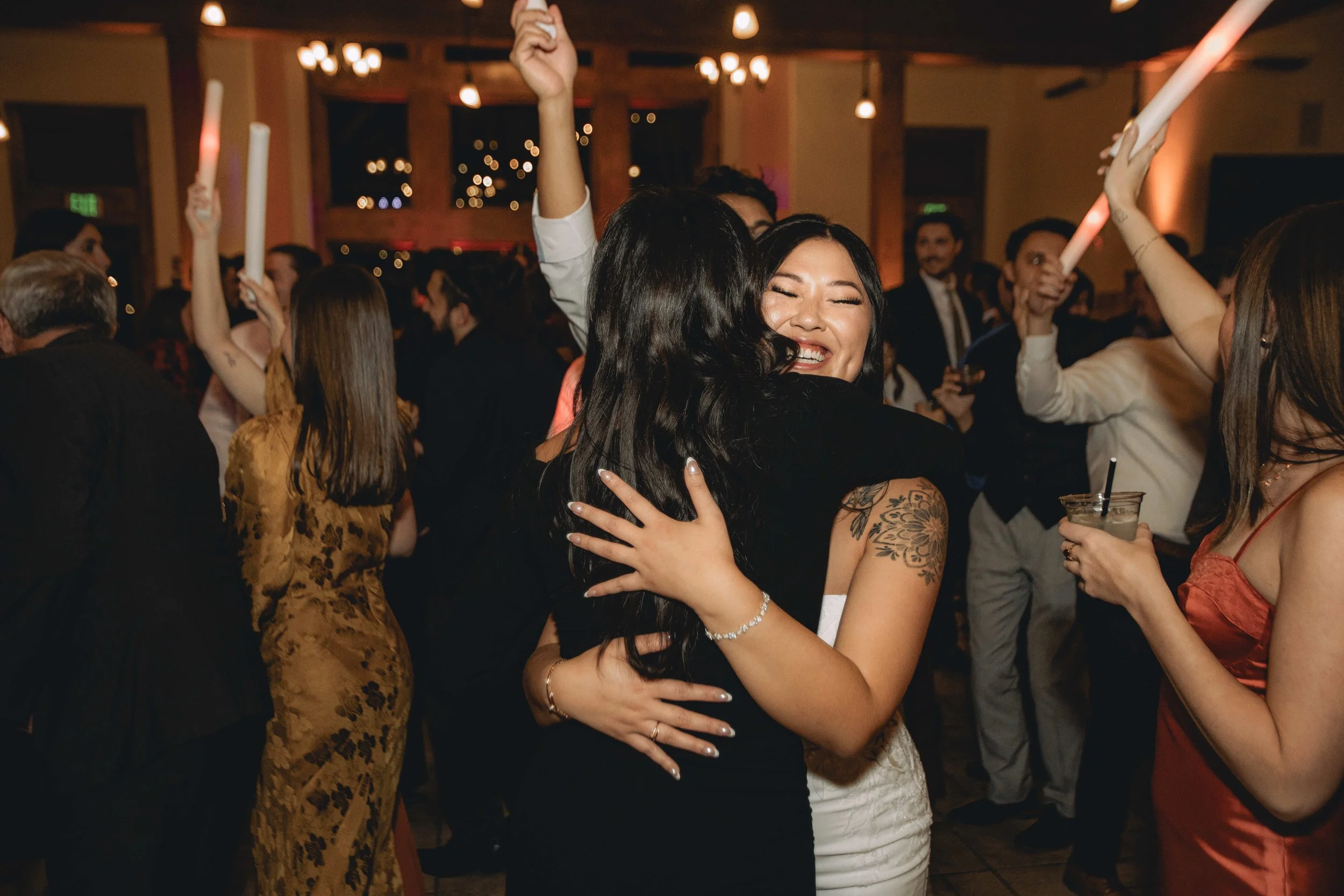 Amanda & Ryan Highlights-153.jpg