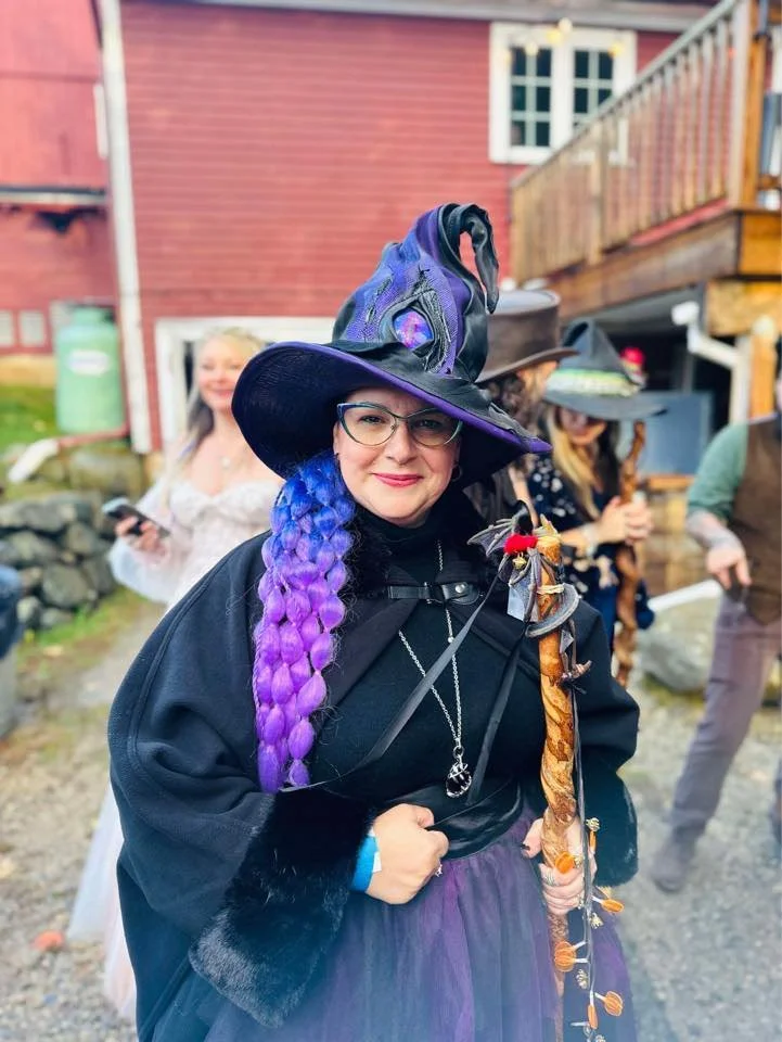 ART PROJECT MANAGER:
Kate Saab