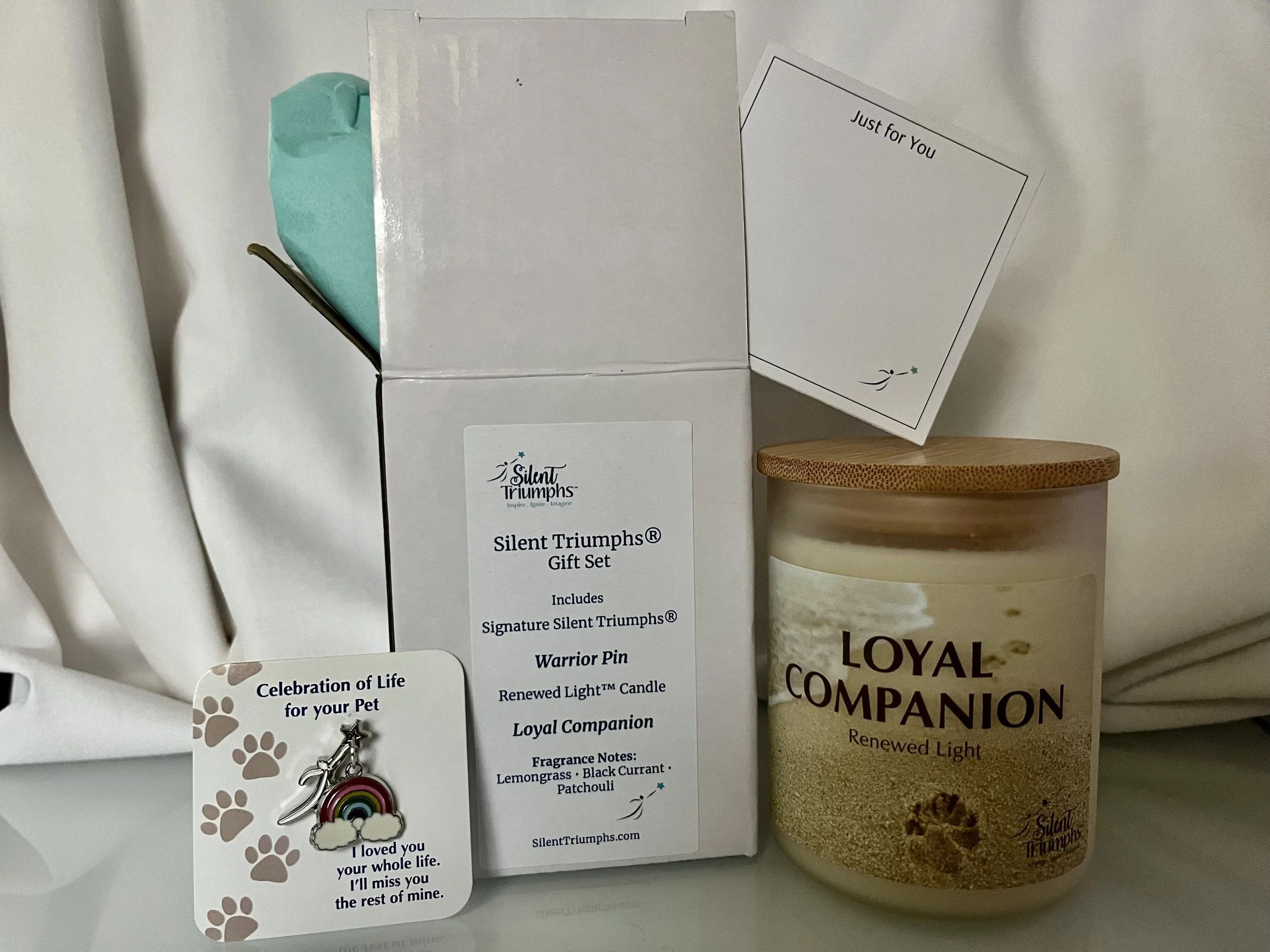 ST_Loyal_Pin_Box_Back_Tissue_Note.jpeg