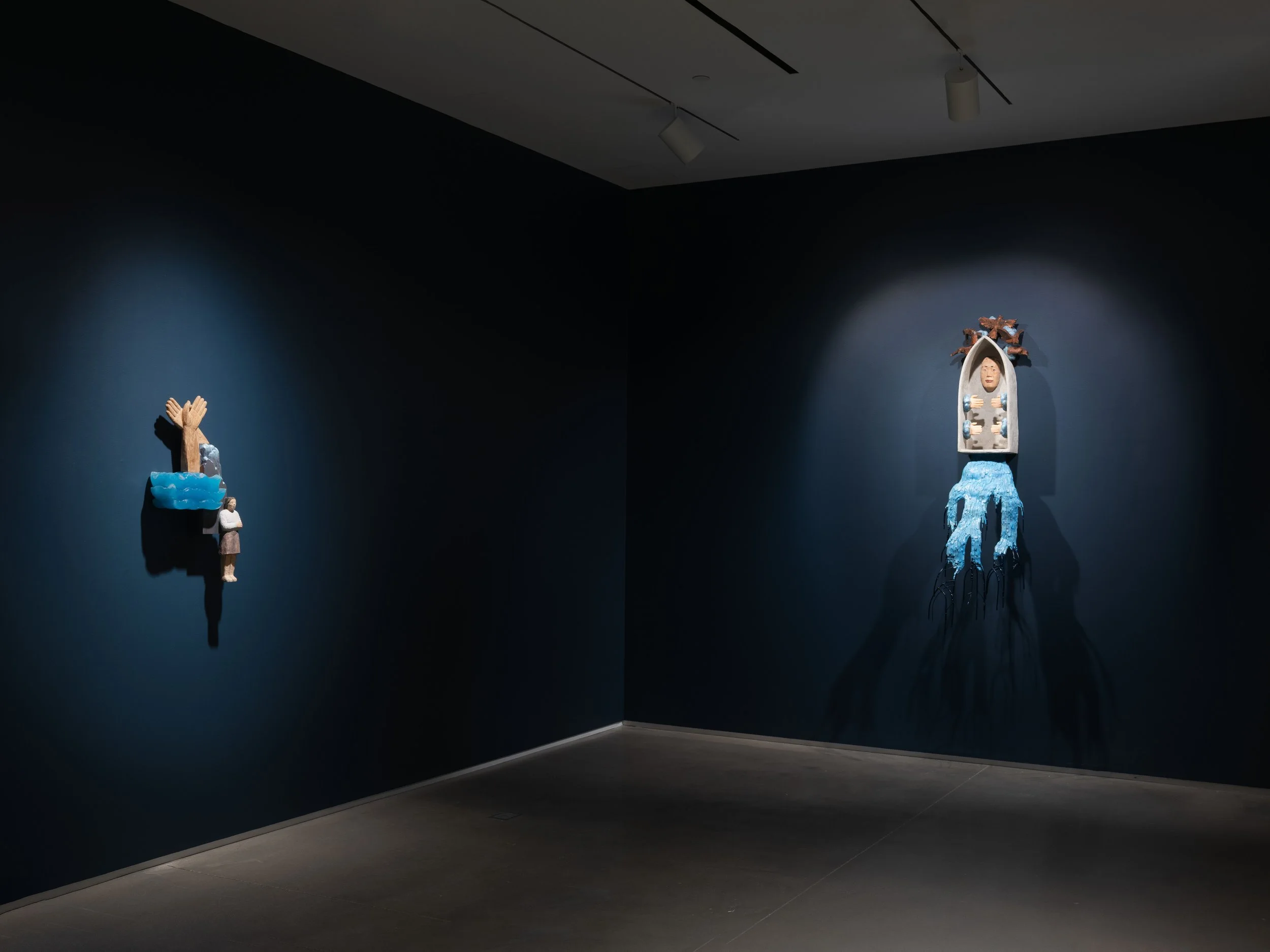 11_CMCA_Akiyama_YouWereAlwaysInTheOcean_Install 3.jpg