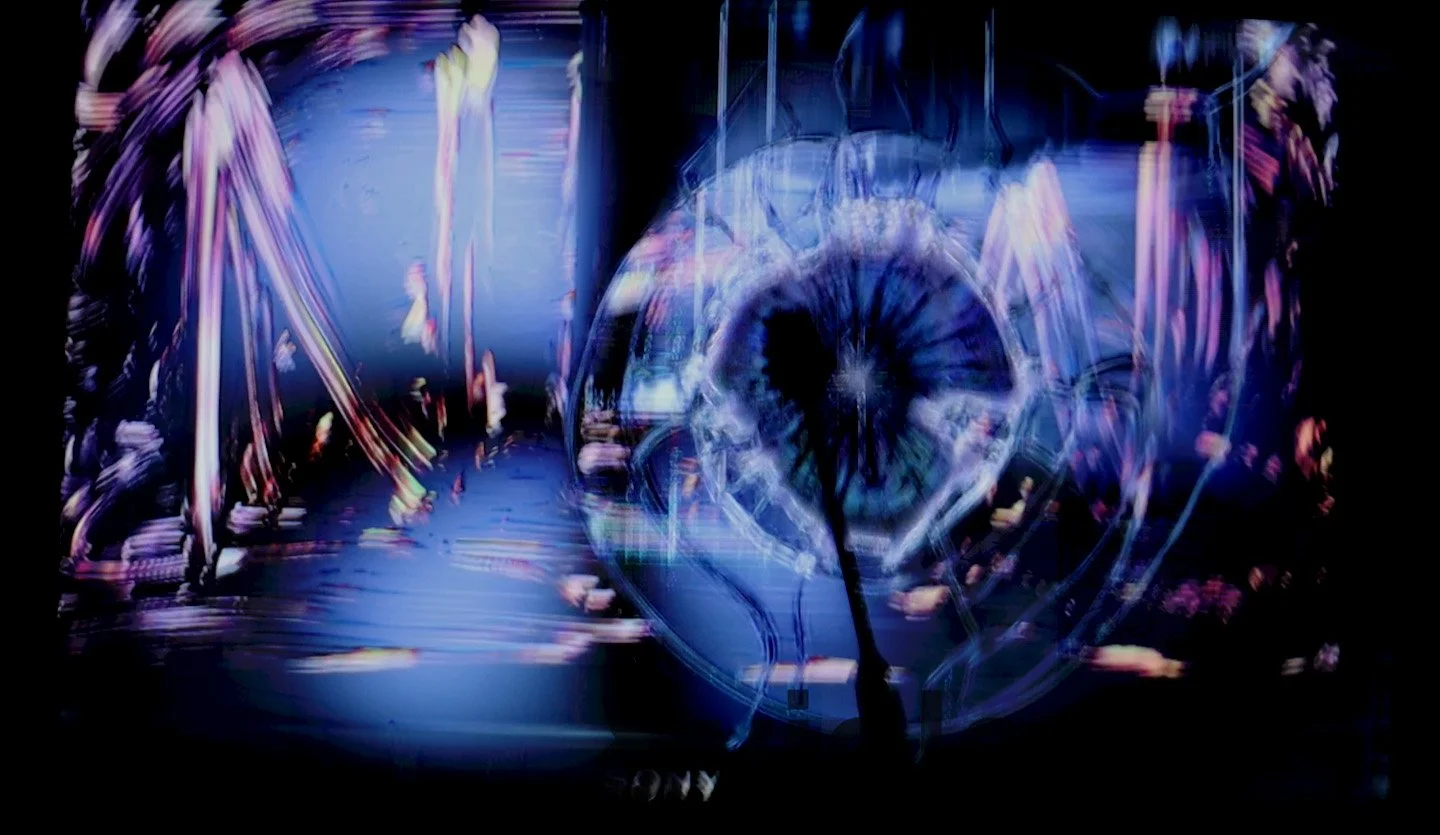 5th channel 15.00_04_57_00.Still010.jpg
