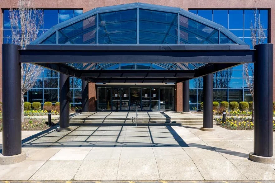 Entrance of Barreto Law Firm's office at 100 Enterprise Drive, Suite 301, Rockaway Township, NJ