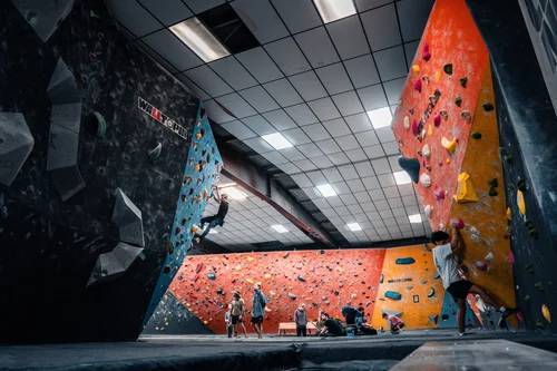 Climb NuLu Facility | Join, Climb, Conquer Today — Climb NuLu
