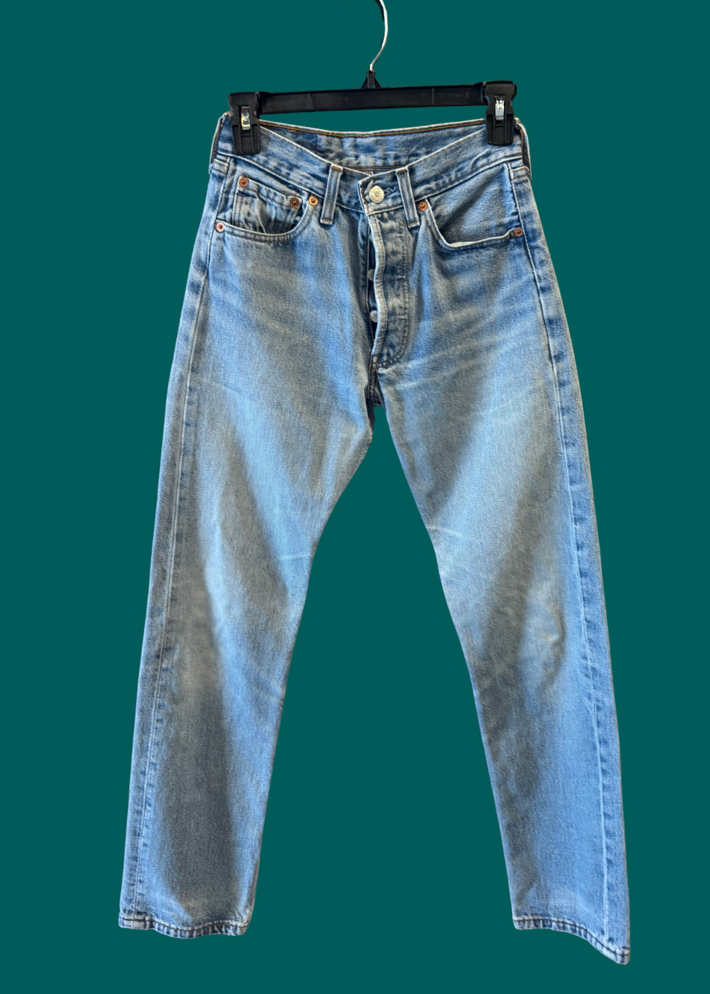 levis.png