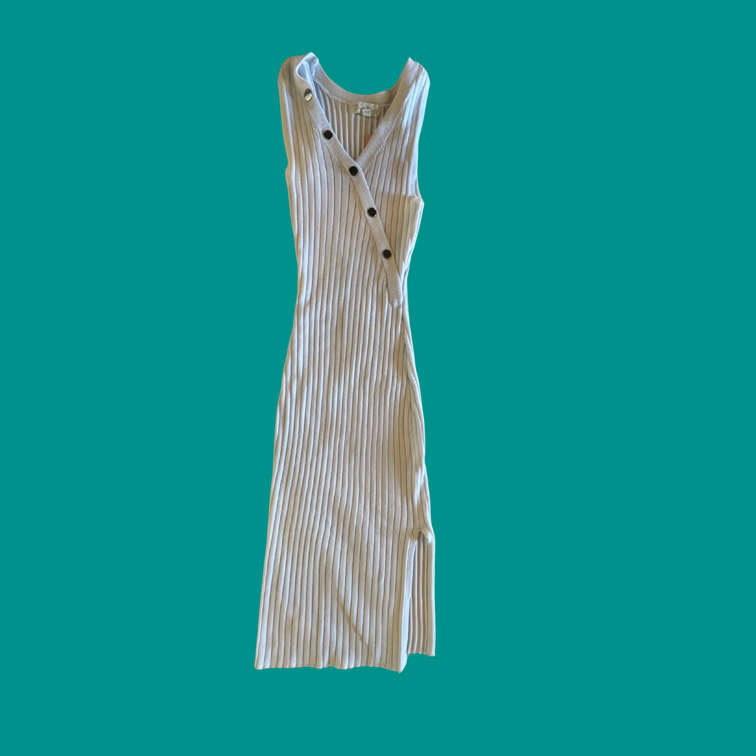 white stretchy dress.png