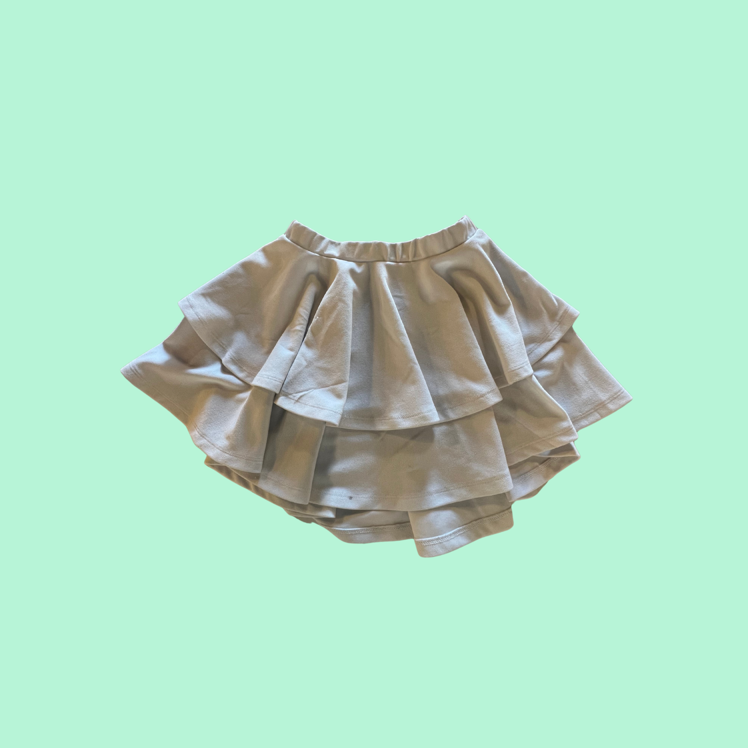 White multi-layer skirt.png