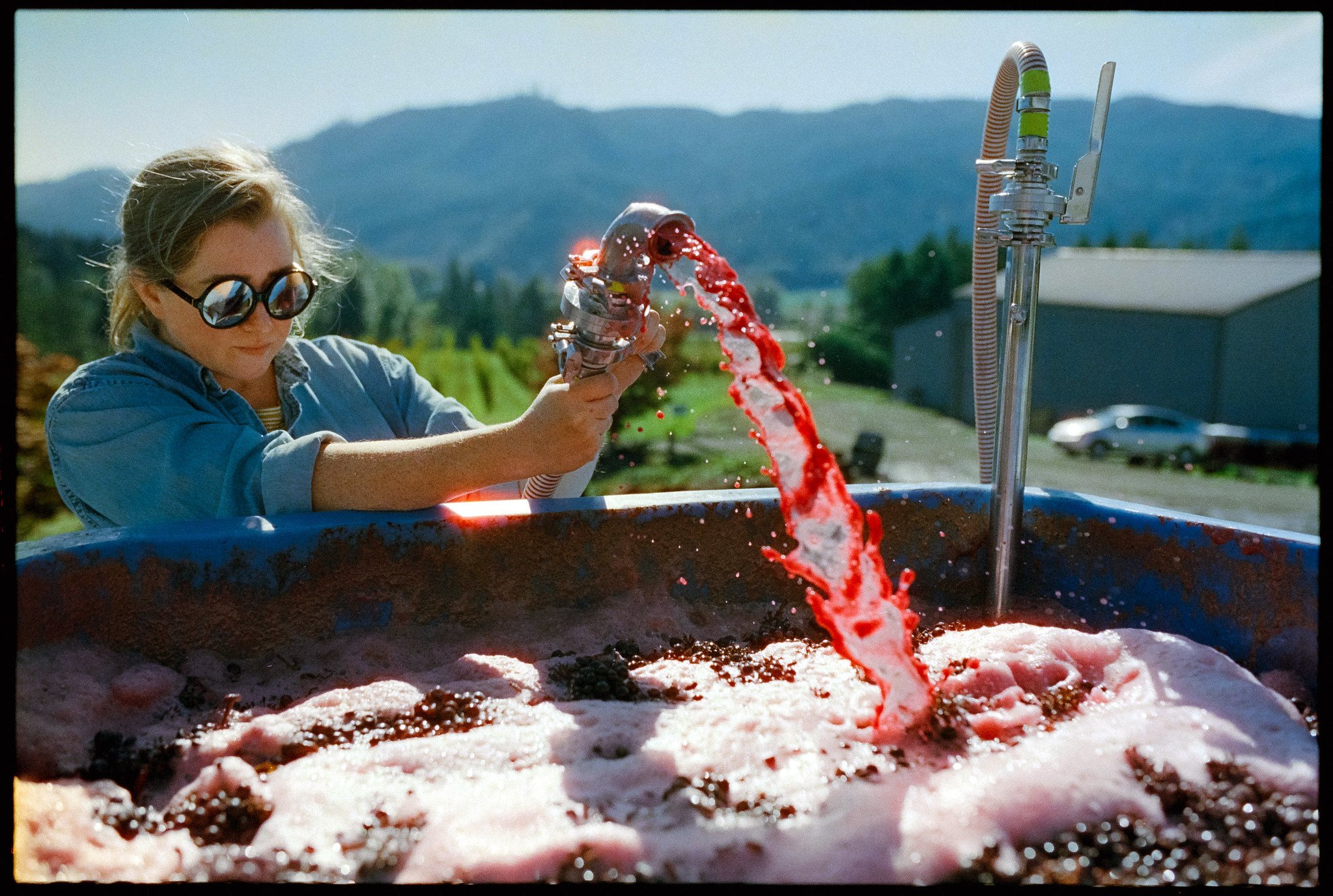 Jenny Mosbacher Pumpover.jpg