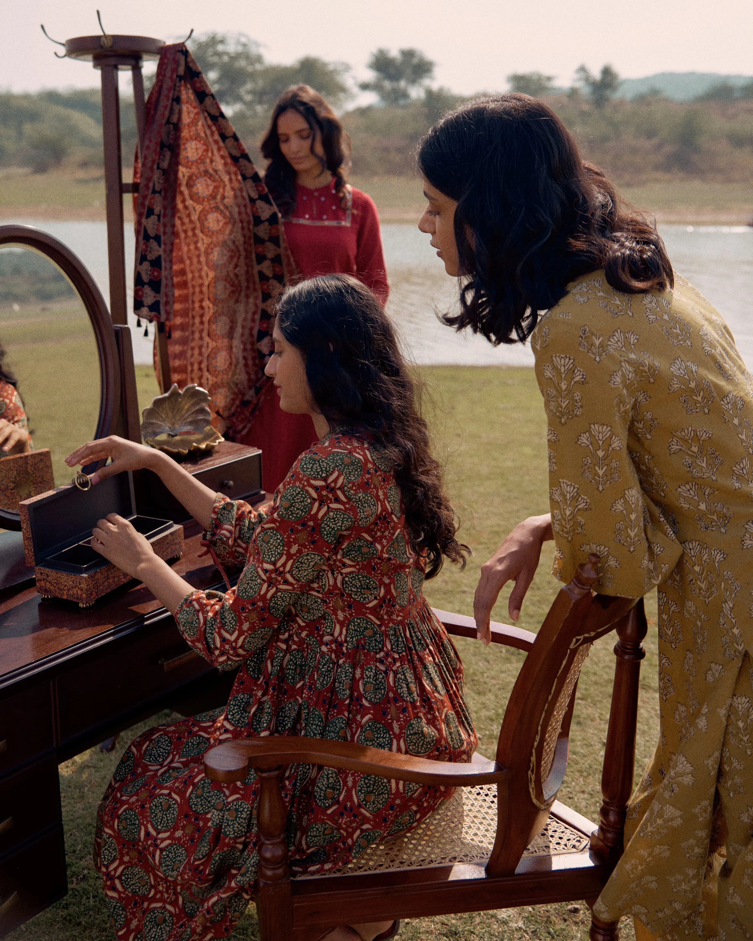 FolkSong By W For Woman