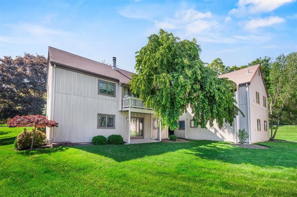 39 Sycamore Drive, Middletown