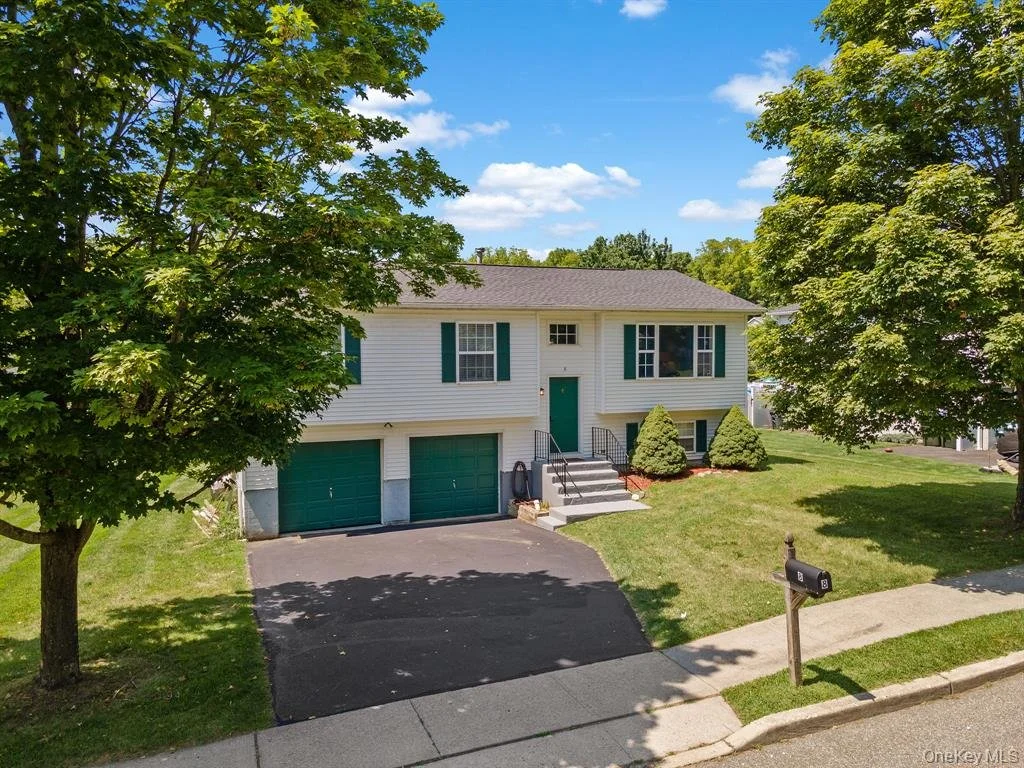 📍 8 Sunnyside Ave, Walden, NY