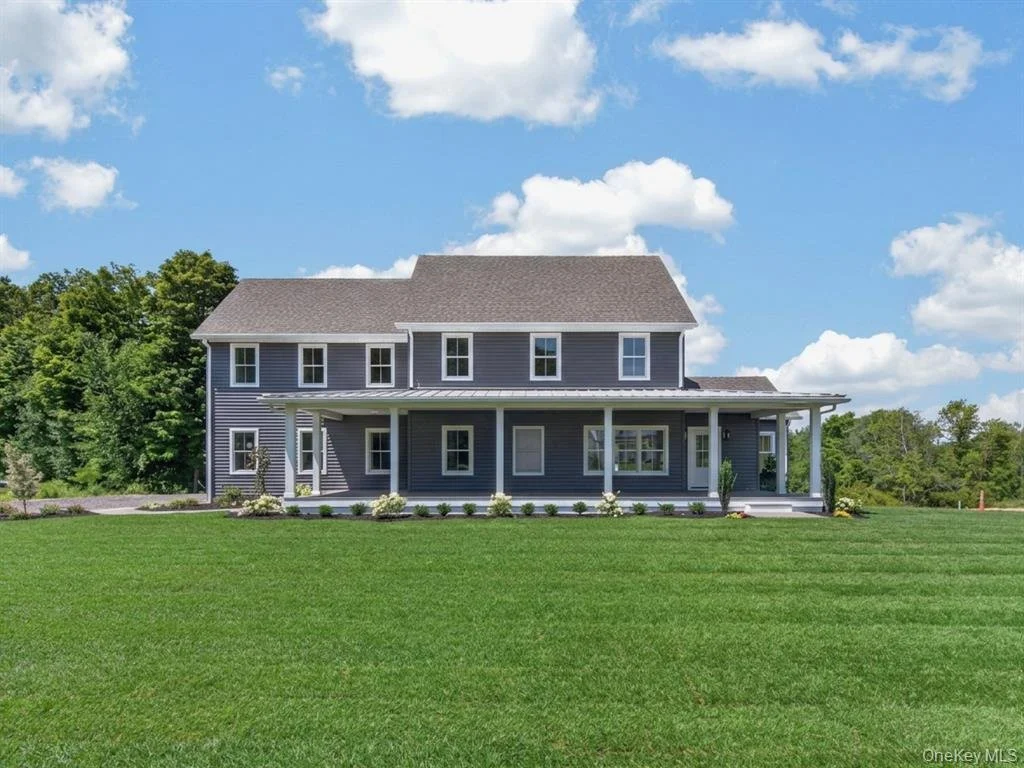 Open House: The Ponds at Montgomery | Luxury Farmhouse Colonial by DeGraw & DeHaan