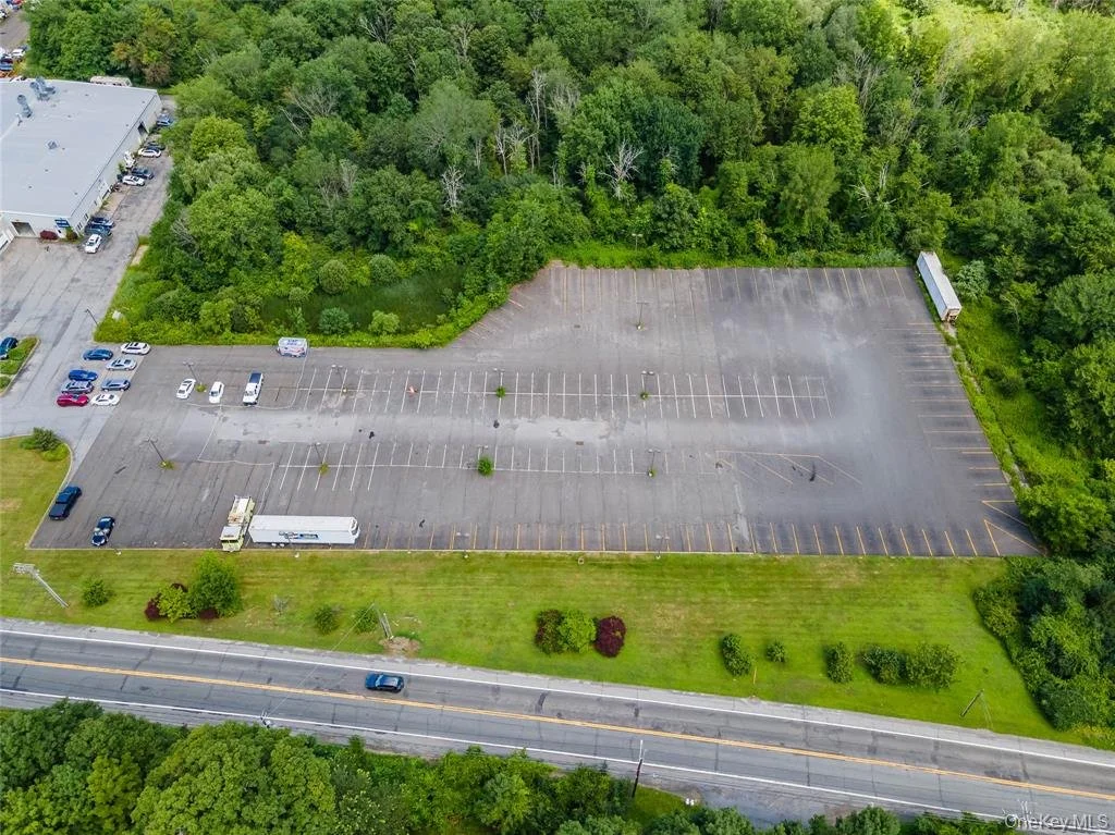 320 State 17M, Monroe NY - Parking Lot