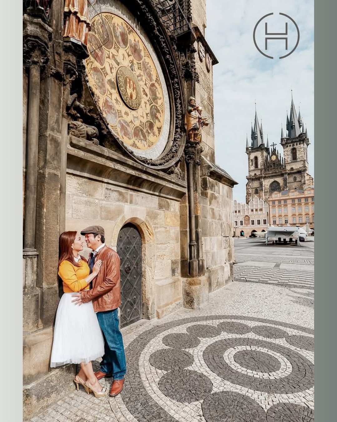 Old Town Prague -- where history, romance, and timeless beauty come together. Of all the few places I've explored around the world, this remains one of the most magical. Every corner tells a story,every street feels like a fairy tale.
Capturing lov