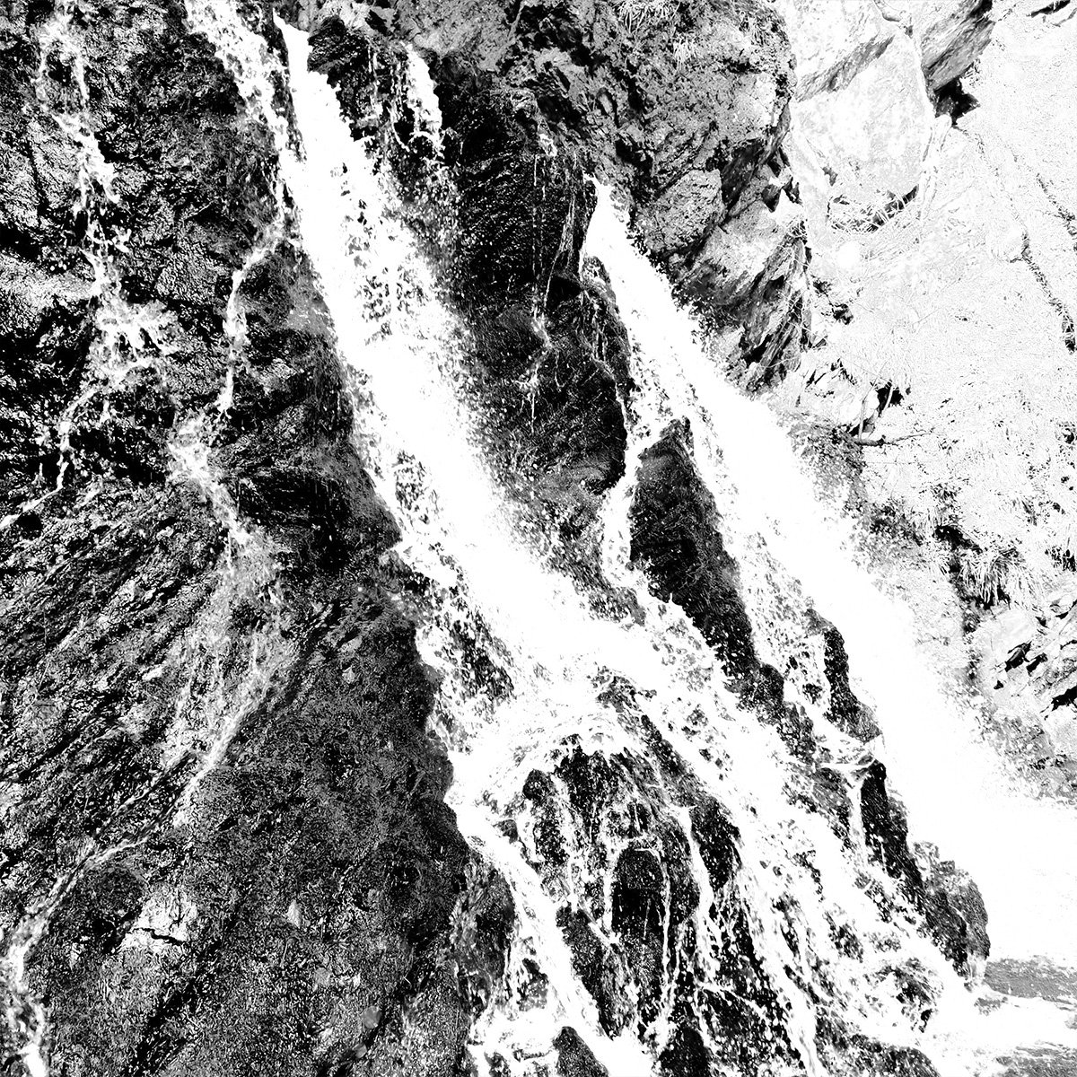 Bottom Fall_4_bw.jpg