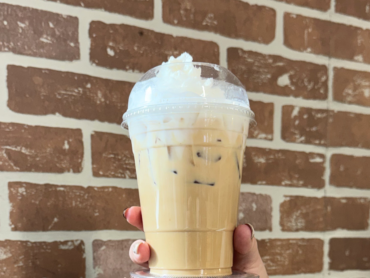 Mallow Out Iced Latte