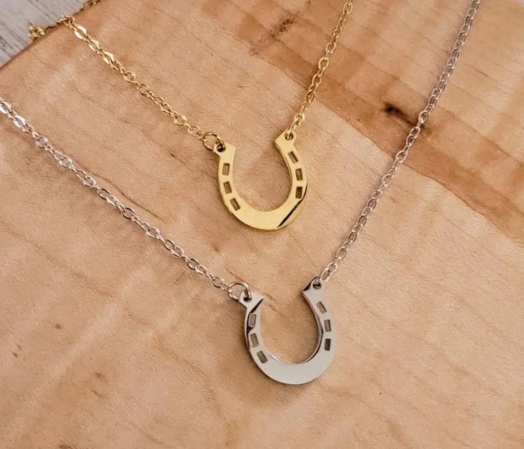 Horse Shoe Necklace