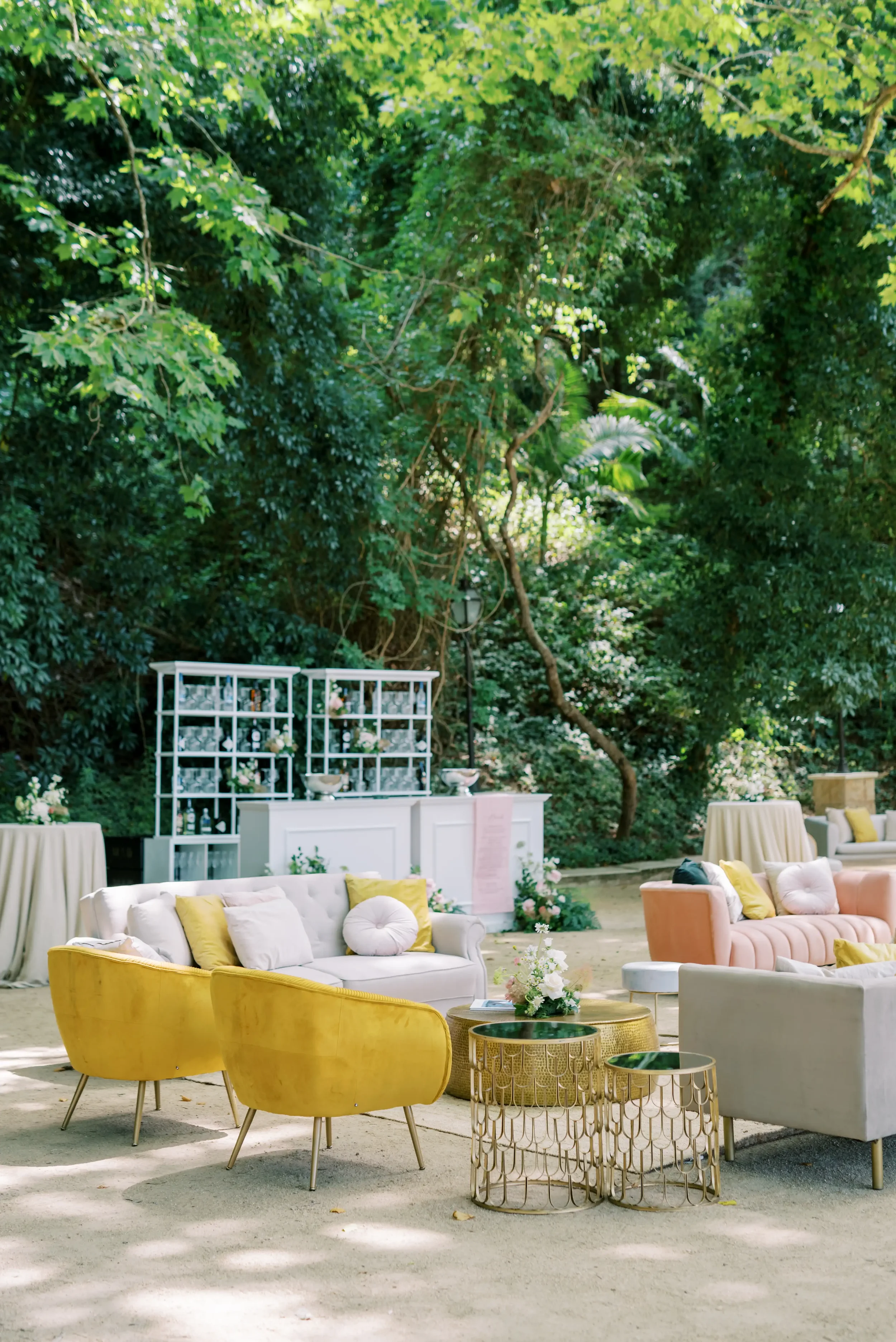 M&J_Wedding_Lisbon_Portugal_Destination_Como Branco2.webp